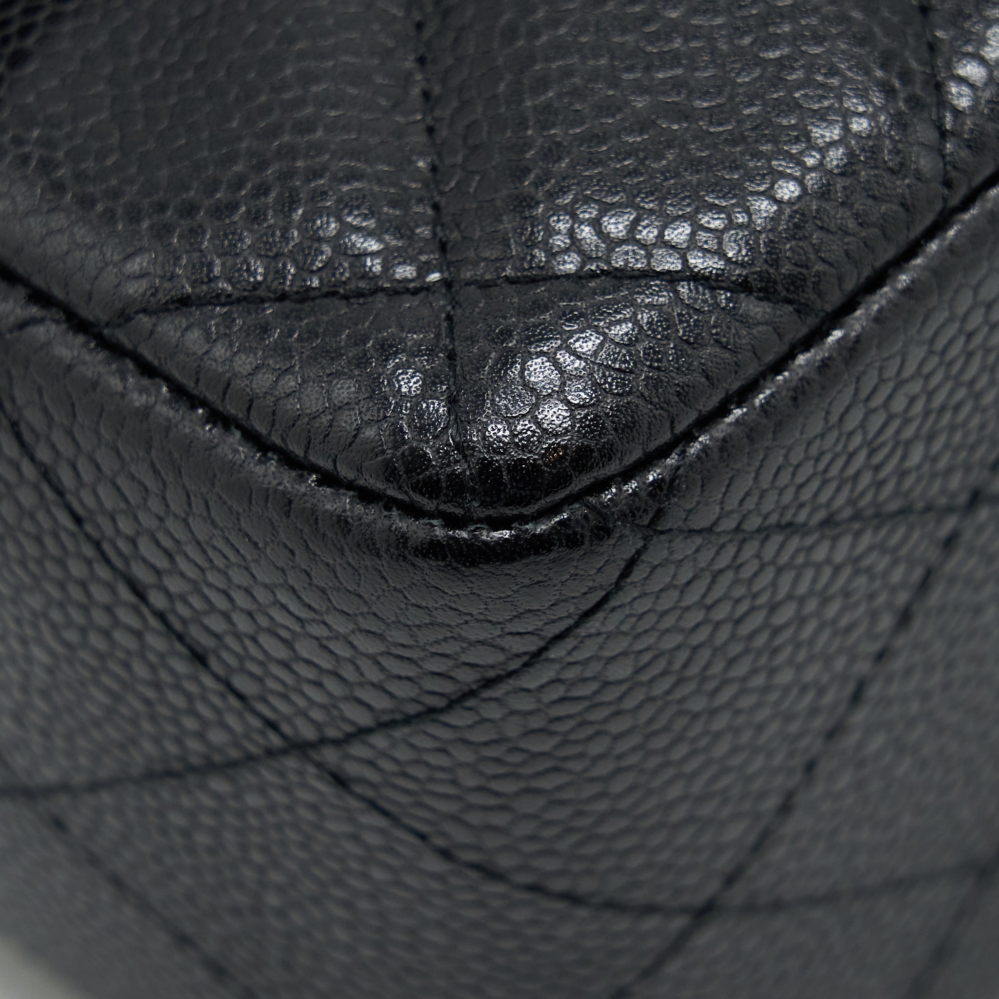 chanel-jumbo-single-flap-bag-caviar-black-shw