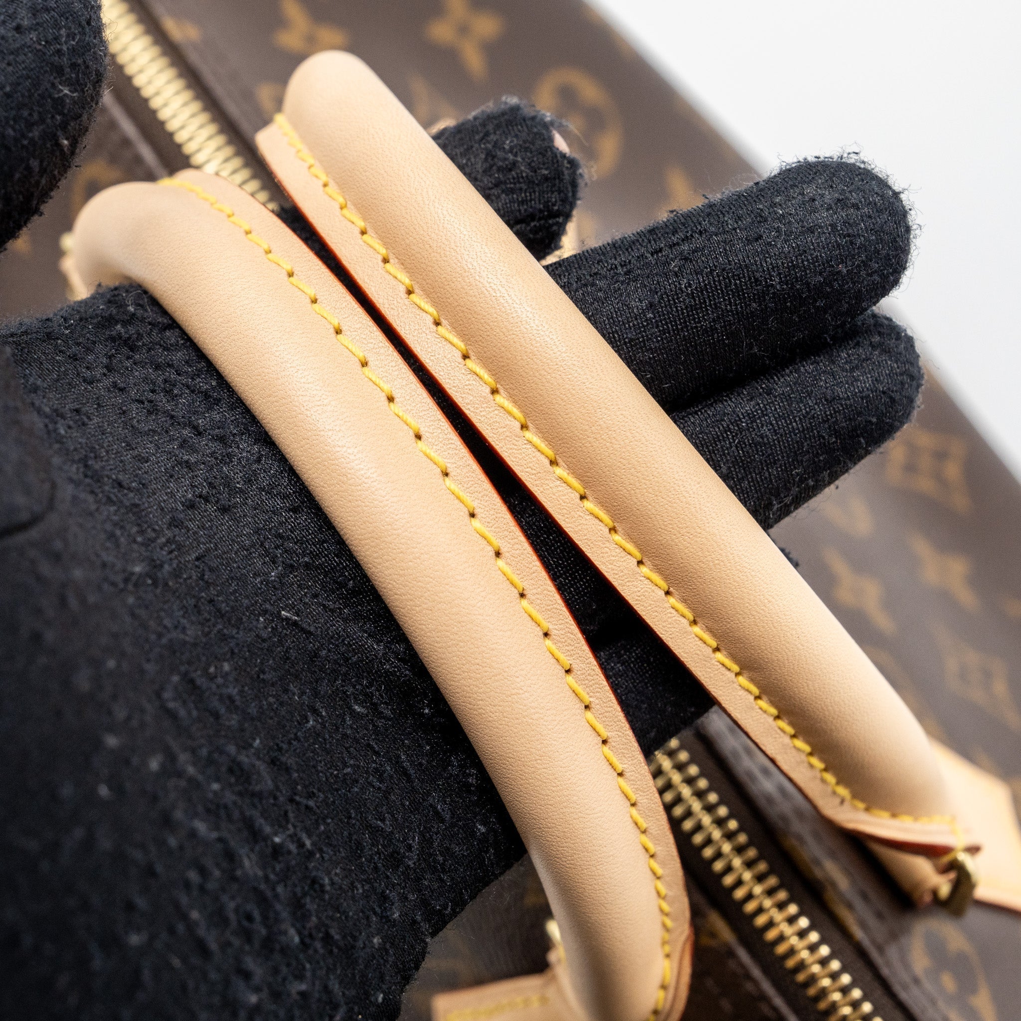 louis-vuitton-speedy-30-monogram-canvas-ghw-7