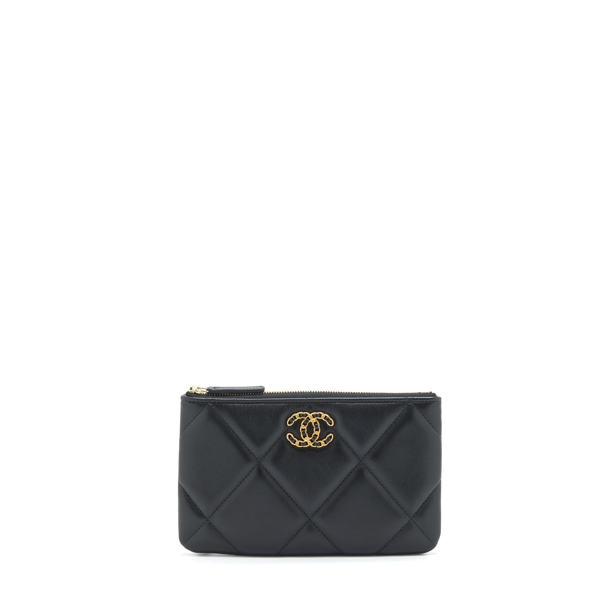 chanel-19-pouch-lambskin-black-ghw
