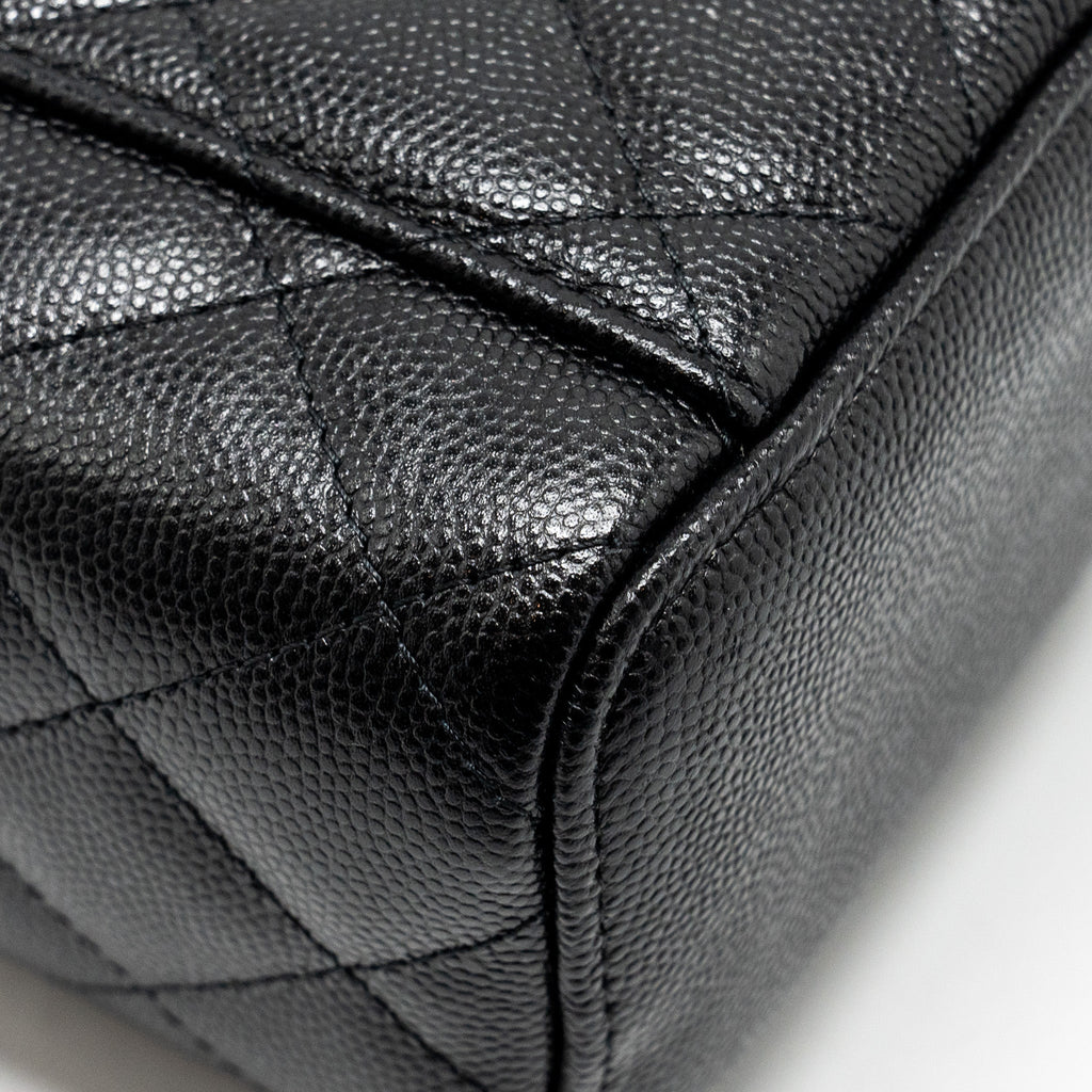 chanel-small-vanity-clutch-with-chain-cc-pearl-caviar-black-lghw-1