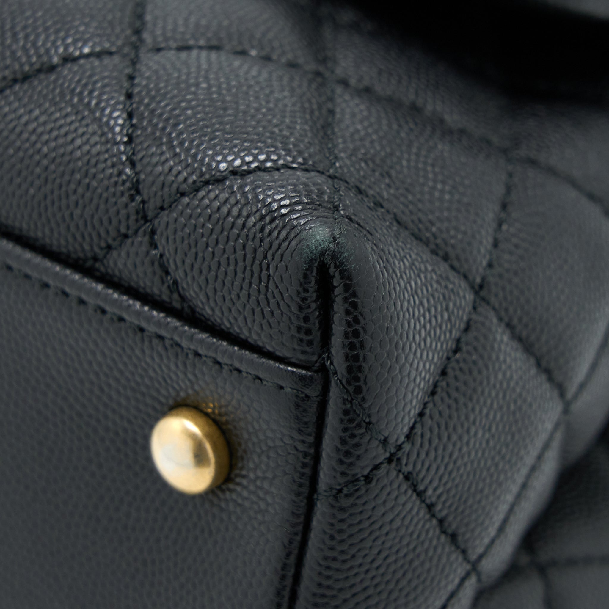 chanel-medium-coco-handle-caviar-with-lizard-handle-black-ghw