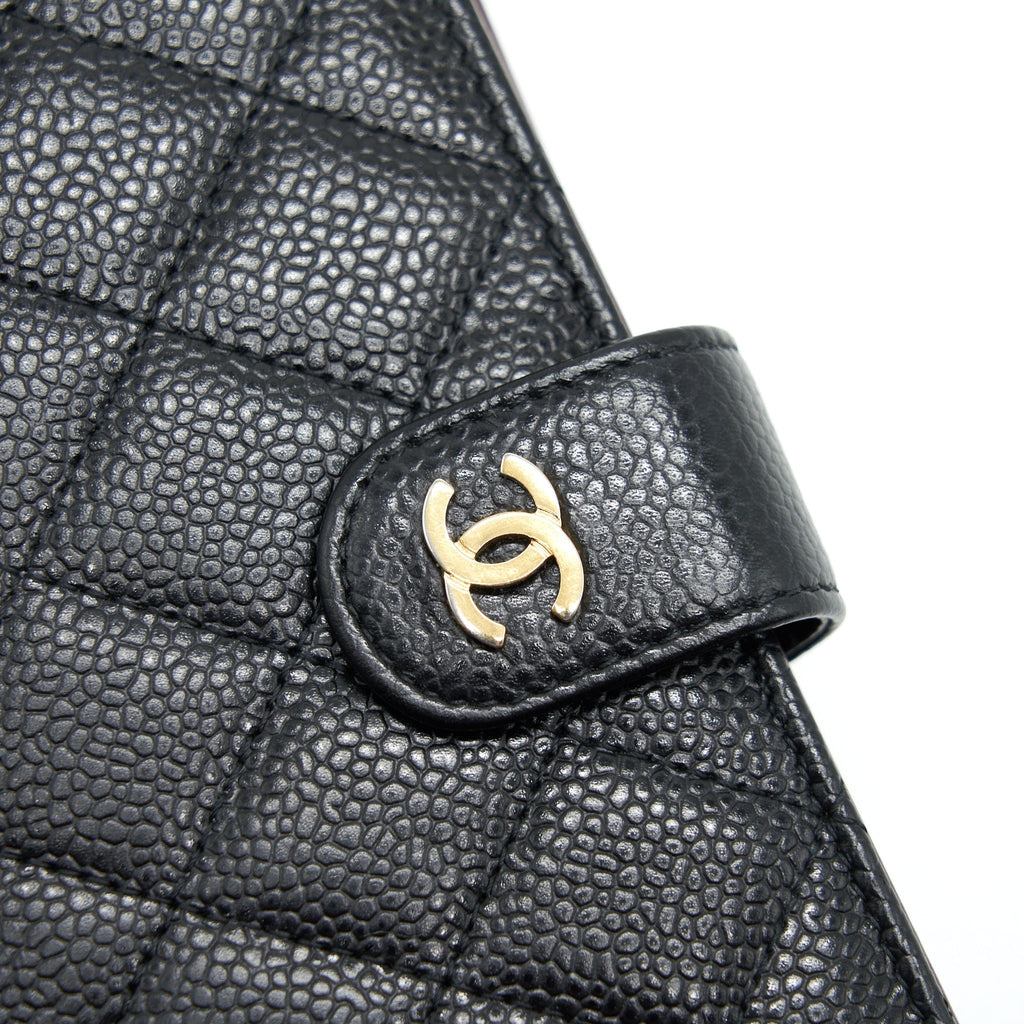 chanel-quilted-cc-bifold-caviar-wallet-black-ghw-2