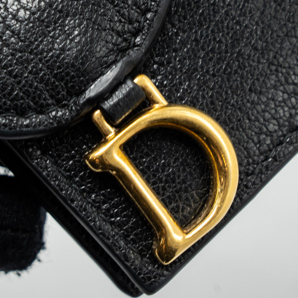 dior-saddle-flap-card-holder-goatskin-black-ghw