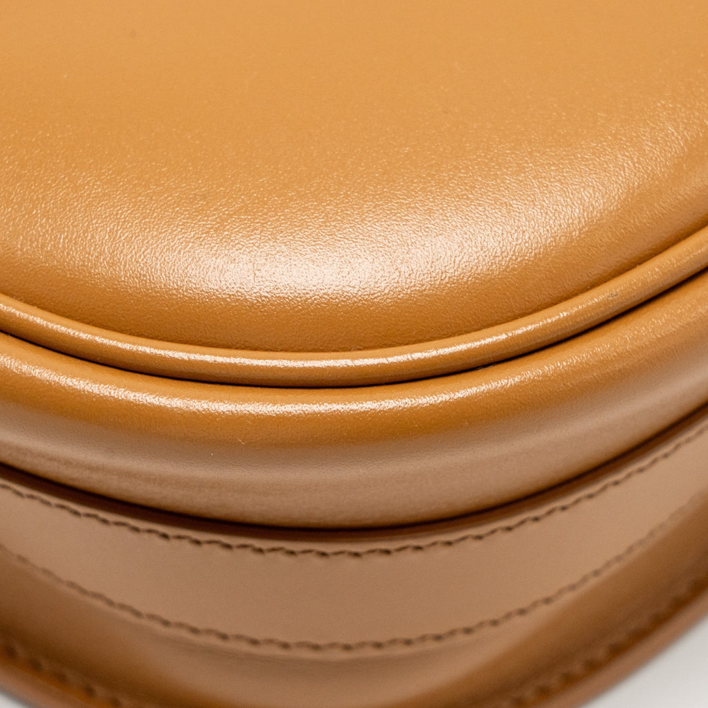 dior-medium-dior-bobby-bag-calfskin-caramel-ghw