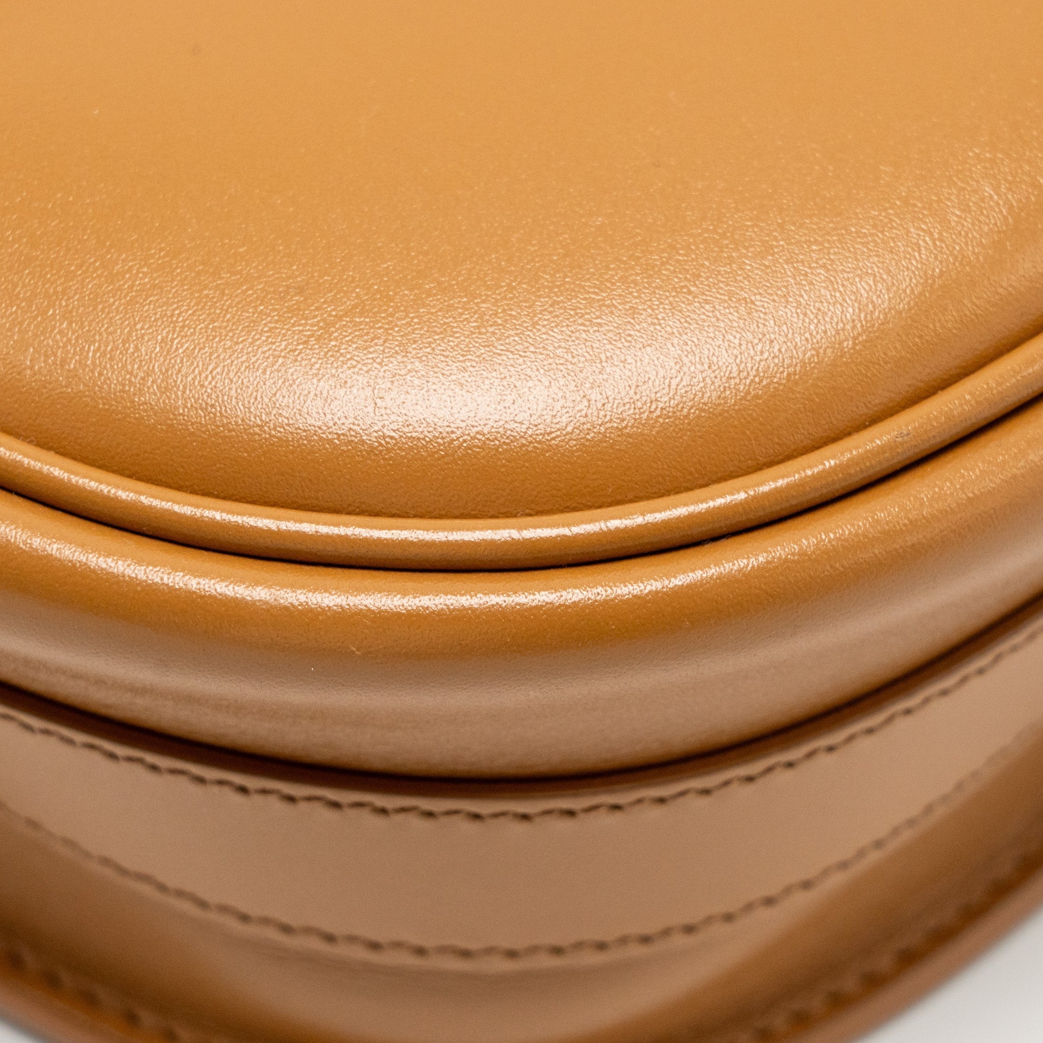 dior-medium-dior-bobby-bag-calfskin-caramel-ghw