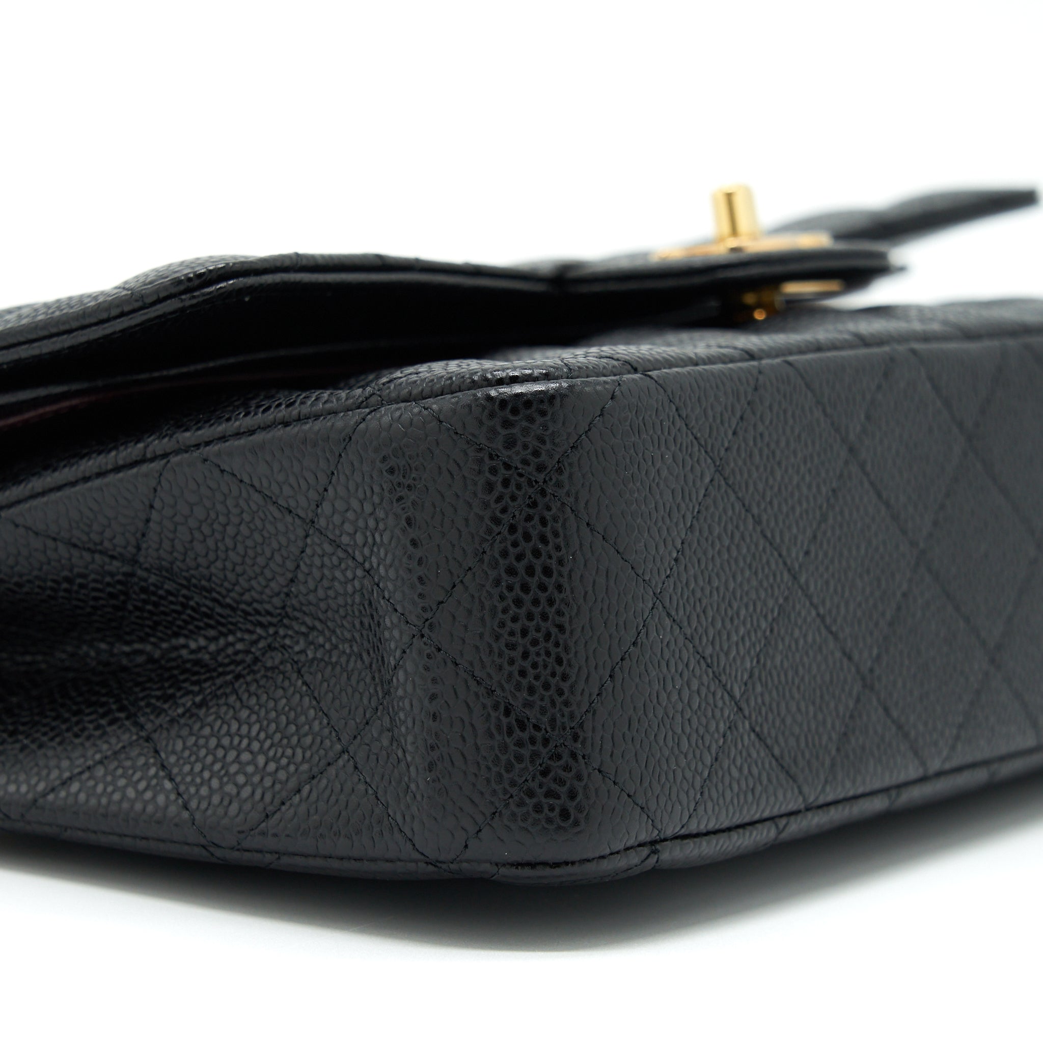 chanel-medium-classic-flap-bag-caviar-black-ghw-1