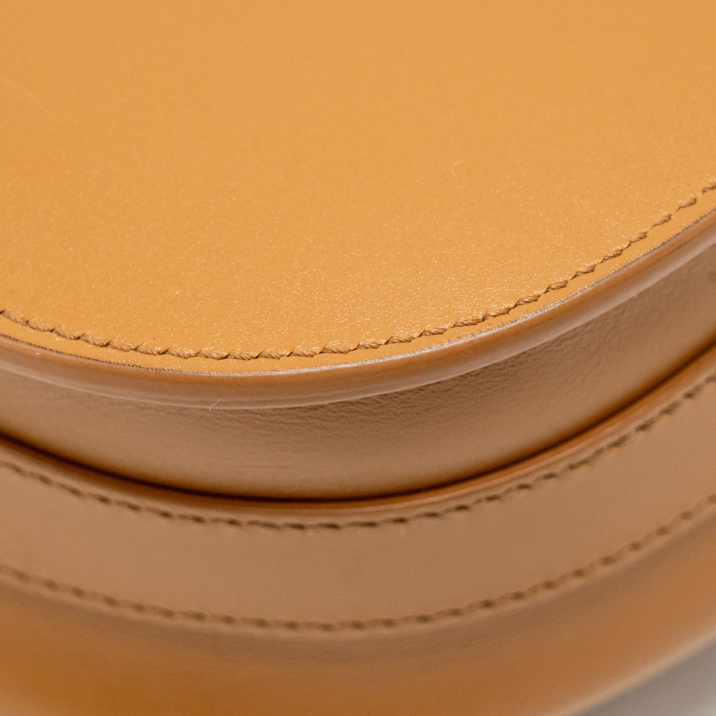 dior-medium-dior-bobby-bag-calfskin-caramel-ghw