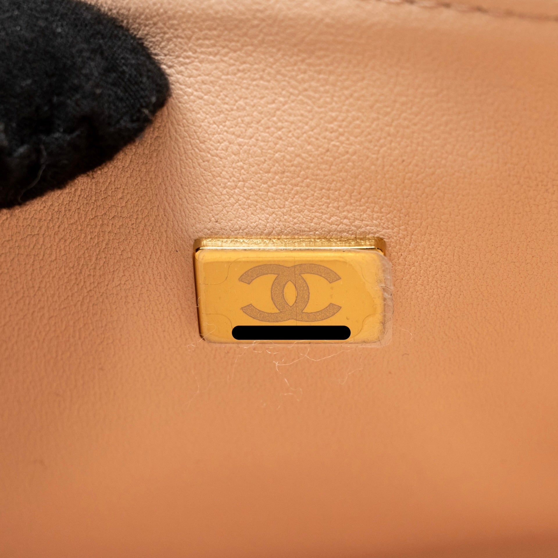 chanel-medium-classic-double-flap-bag-caviar-nn269-beige-lghwmicrochip