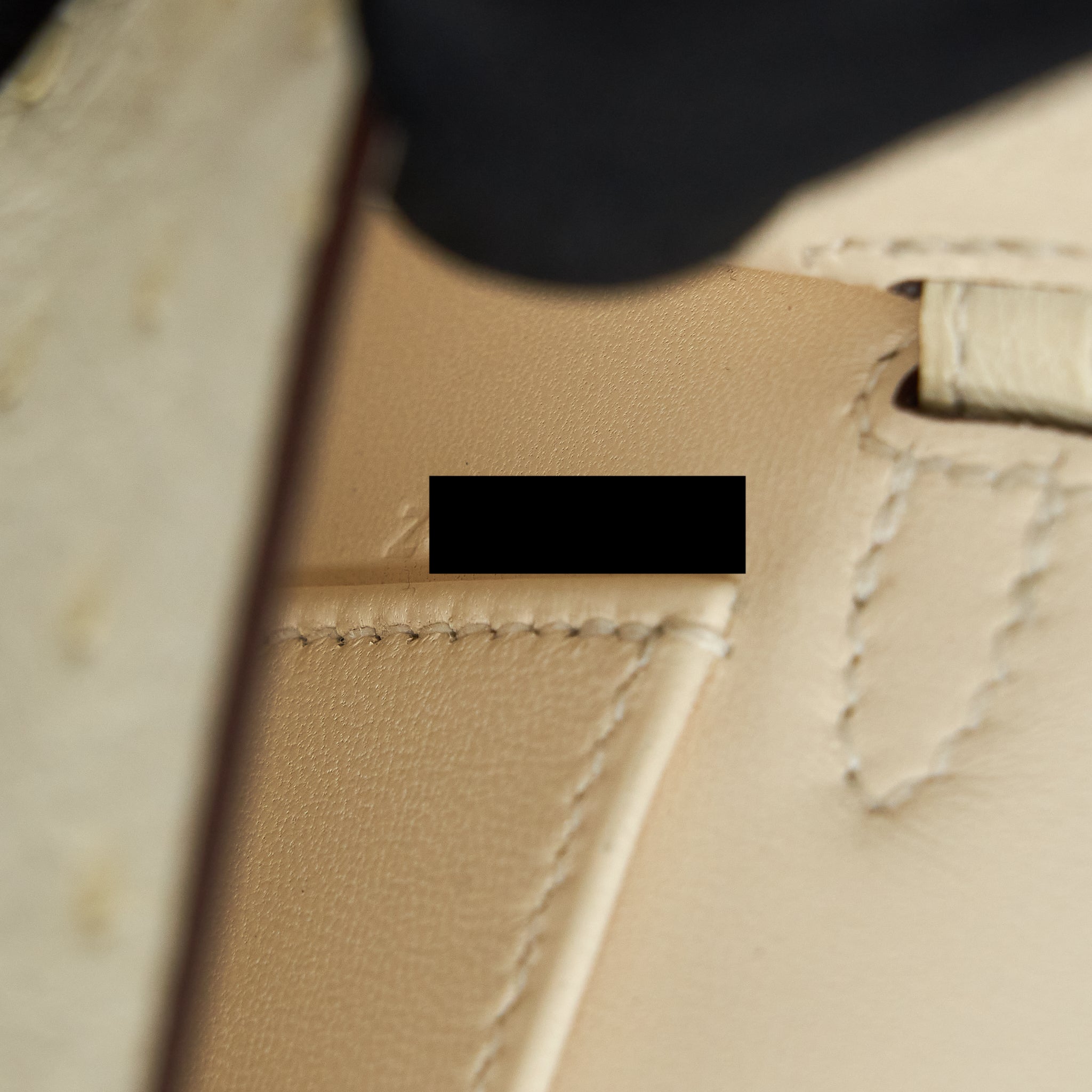 hermes-sac-mini-kelly-ii-sellier-ostrich-nata-ghw-stamp-z