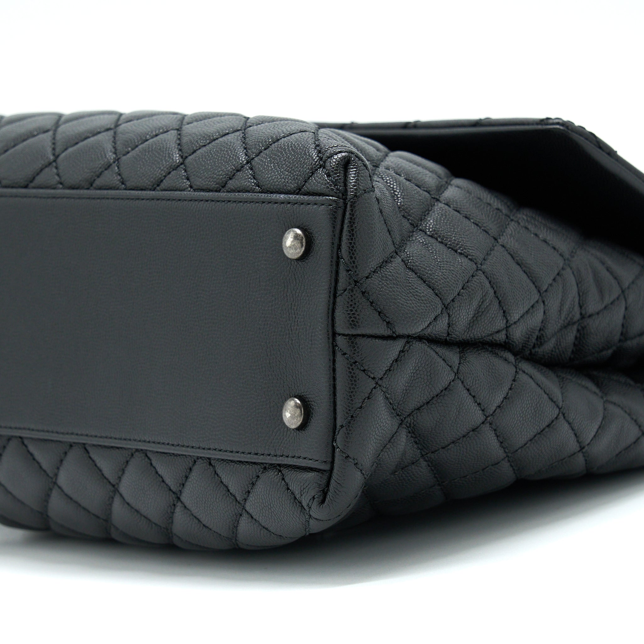 chanel-coco-handle-flap-bag-caviar-black-ruthenium-hardware