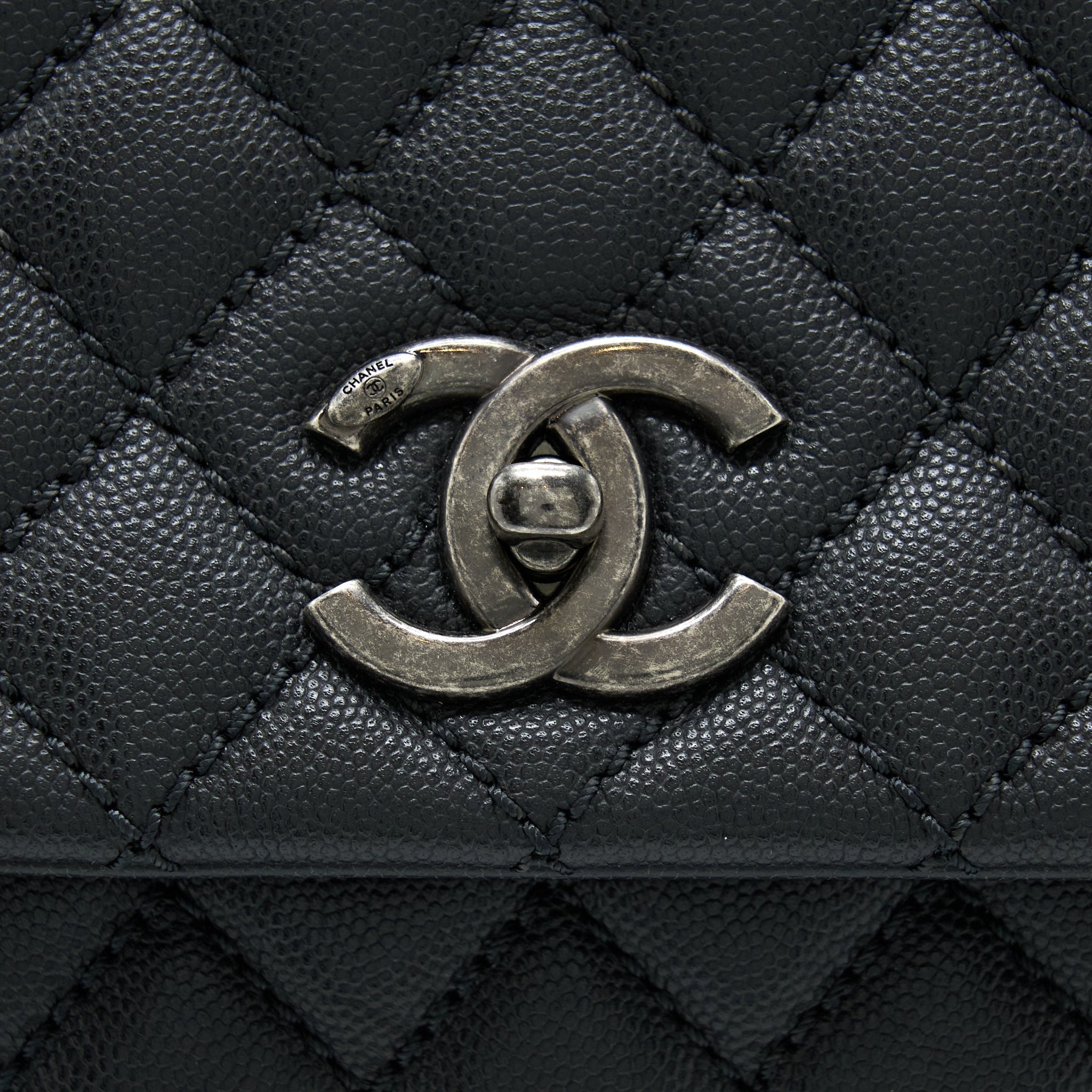 chanel-coco-handle-flap-bag-caviar-black-ruthenium-hardware