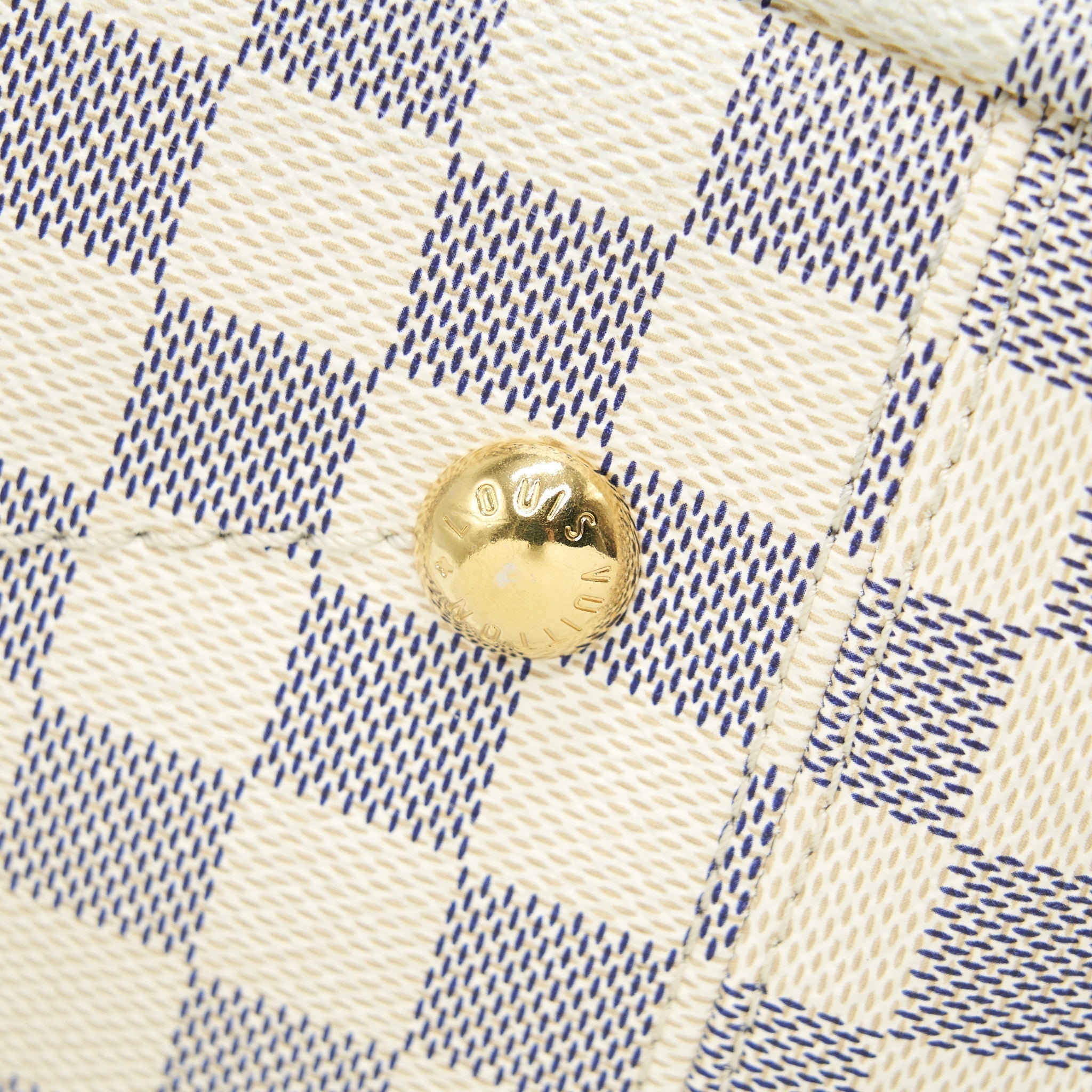 louis-vuitton-artsy-in-azur