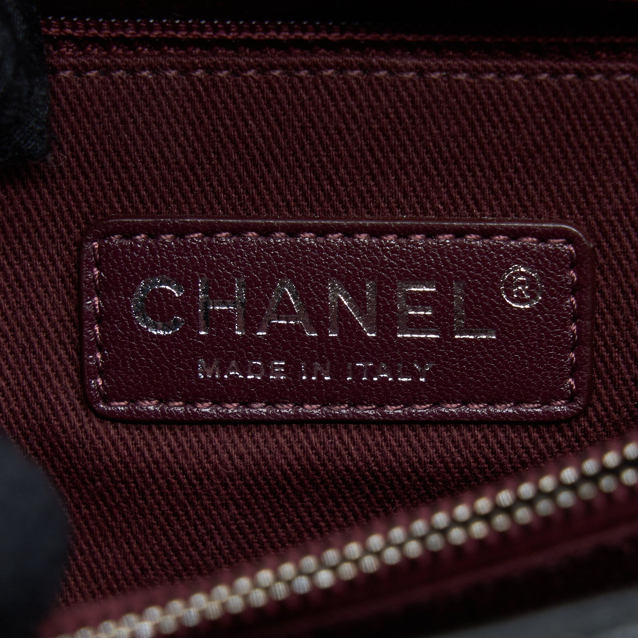 chanel-coco-handle-flap-bag-caviar-black-ruthenium-hardware