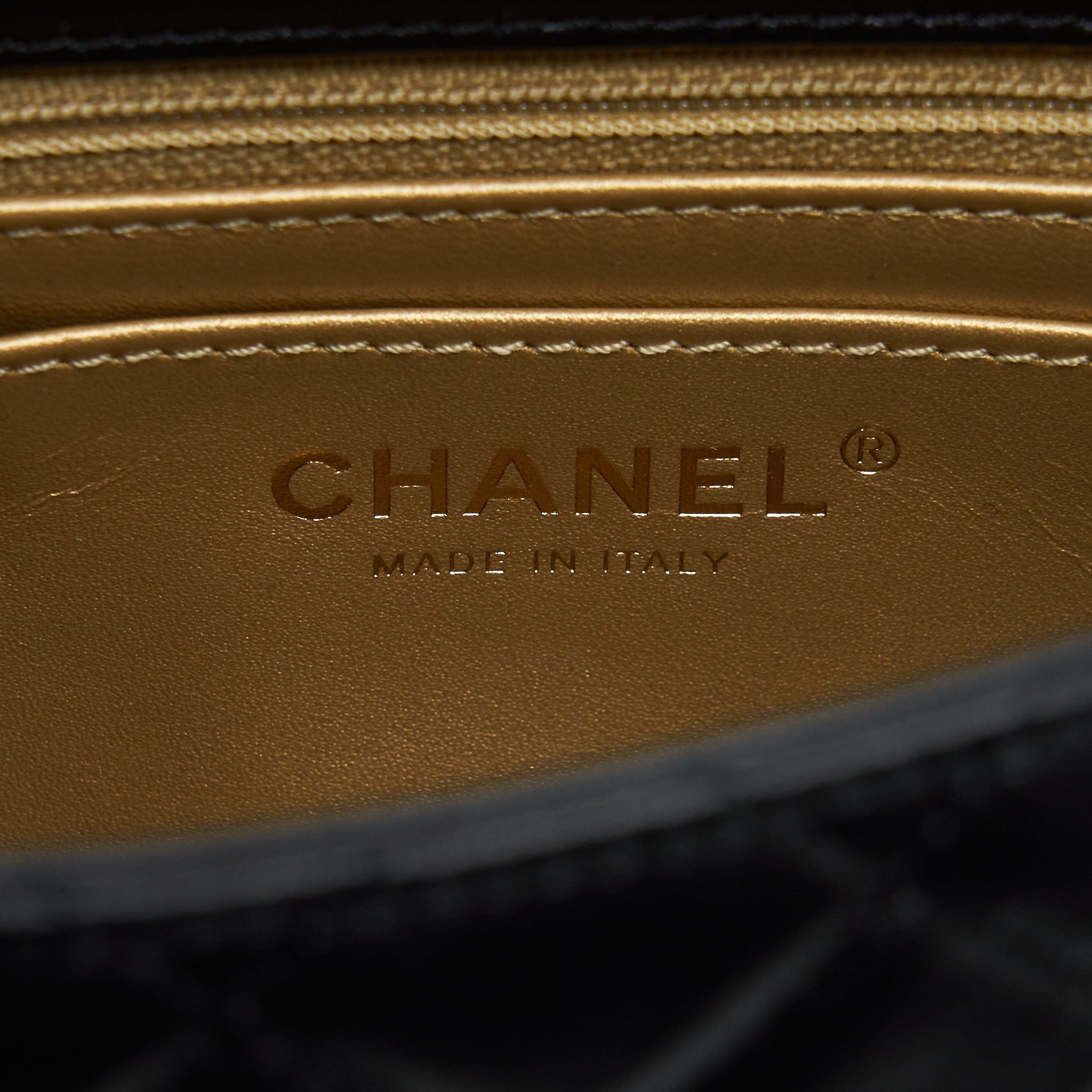chanel-pearl-crush-mini-square-lambskin-black-brushed-ghw