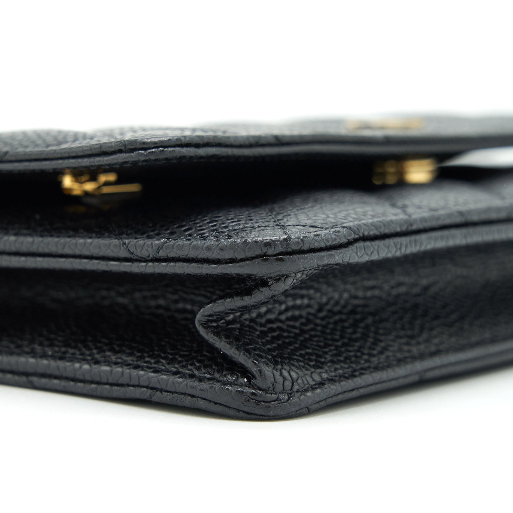 chanel-classic-wallet-on-chain-caviar-black-ghw-2