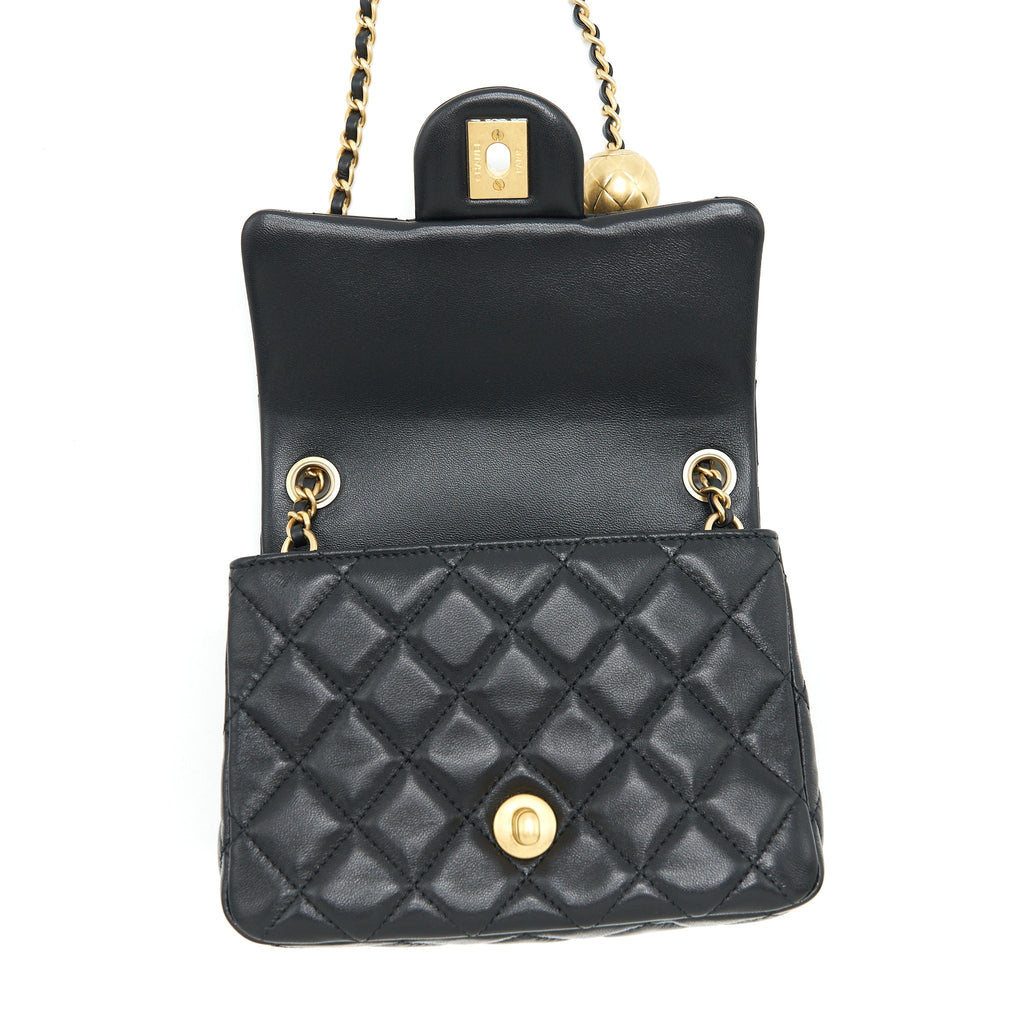 chanel-pearl-crush-mini-square-lambskin-black-brushed-ghw