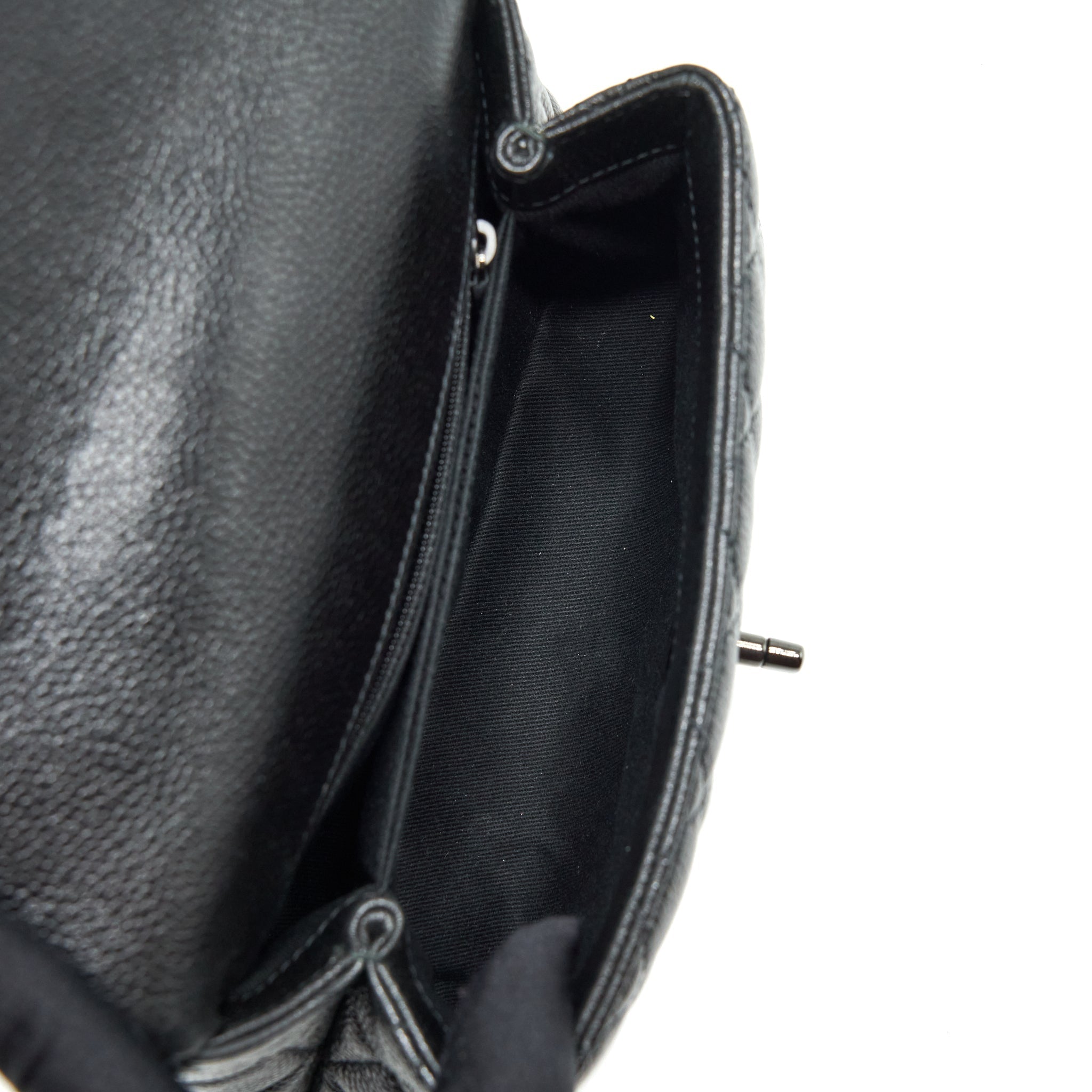 chanel-small-coco-handle-caviar-so-black-with-black-hardware