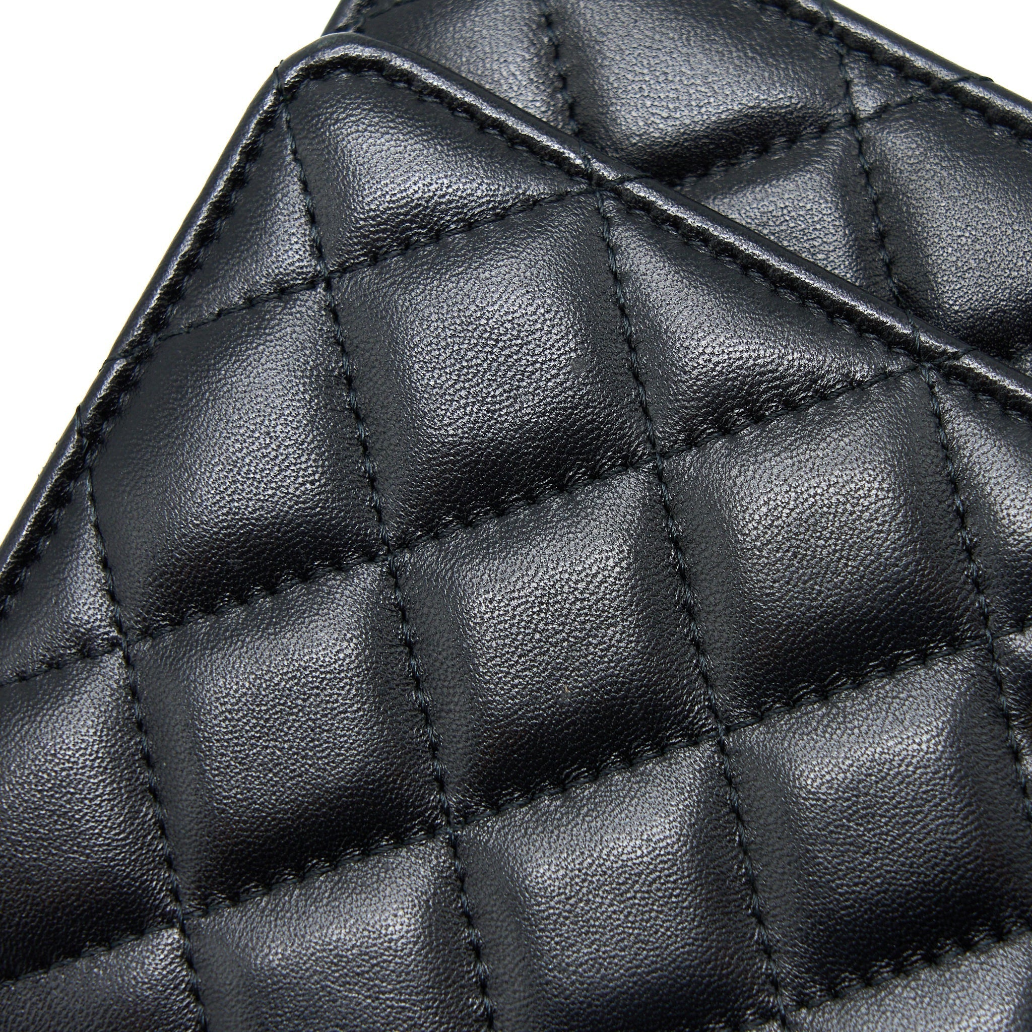 chanel-quilted-wallet-on-chain-with-camellia-chain-lambskin-black-lghw