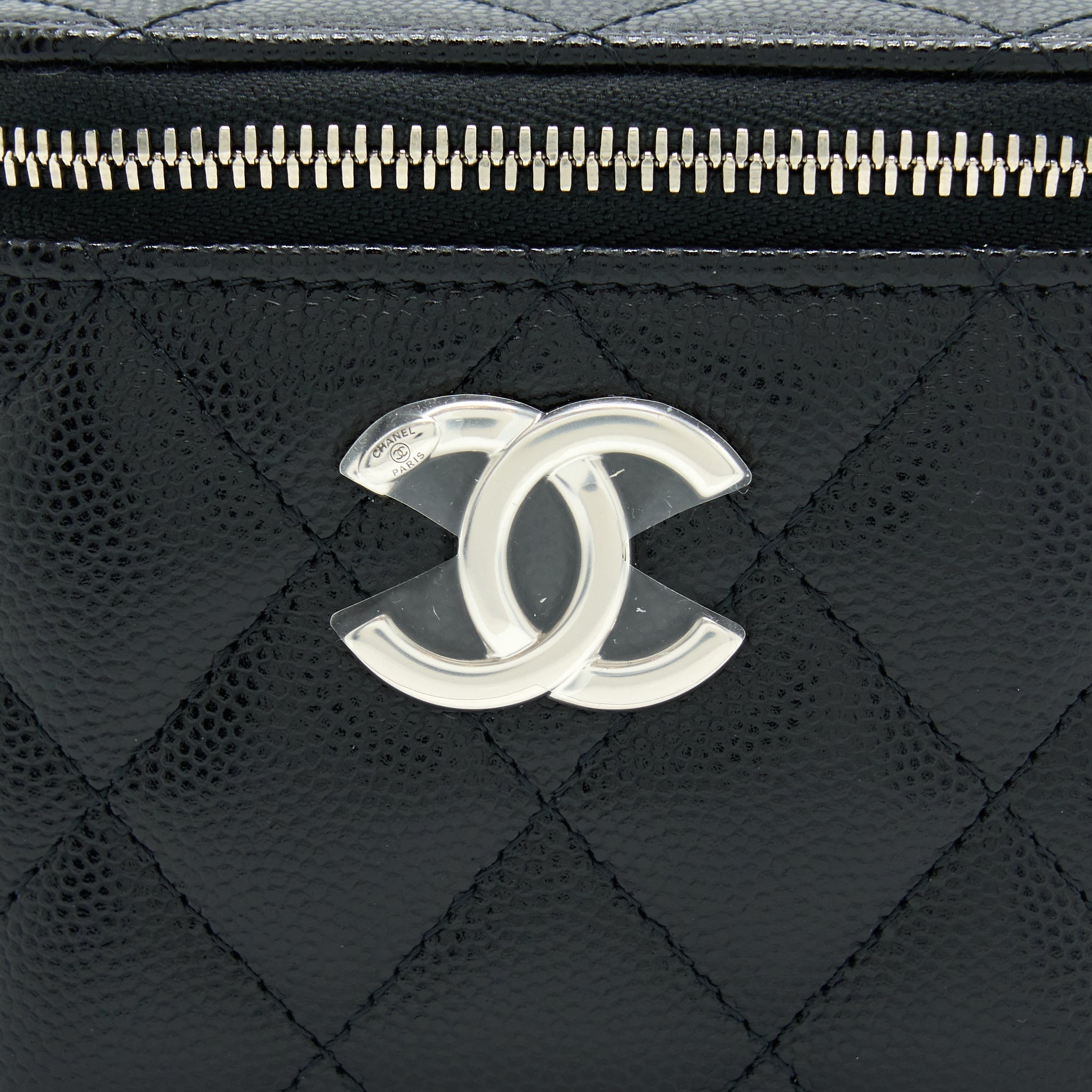 chanel-mini-vanity-with-giant-chain-caviar-black-shw