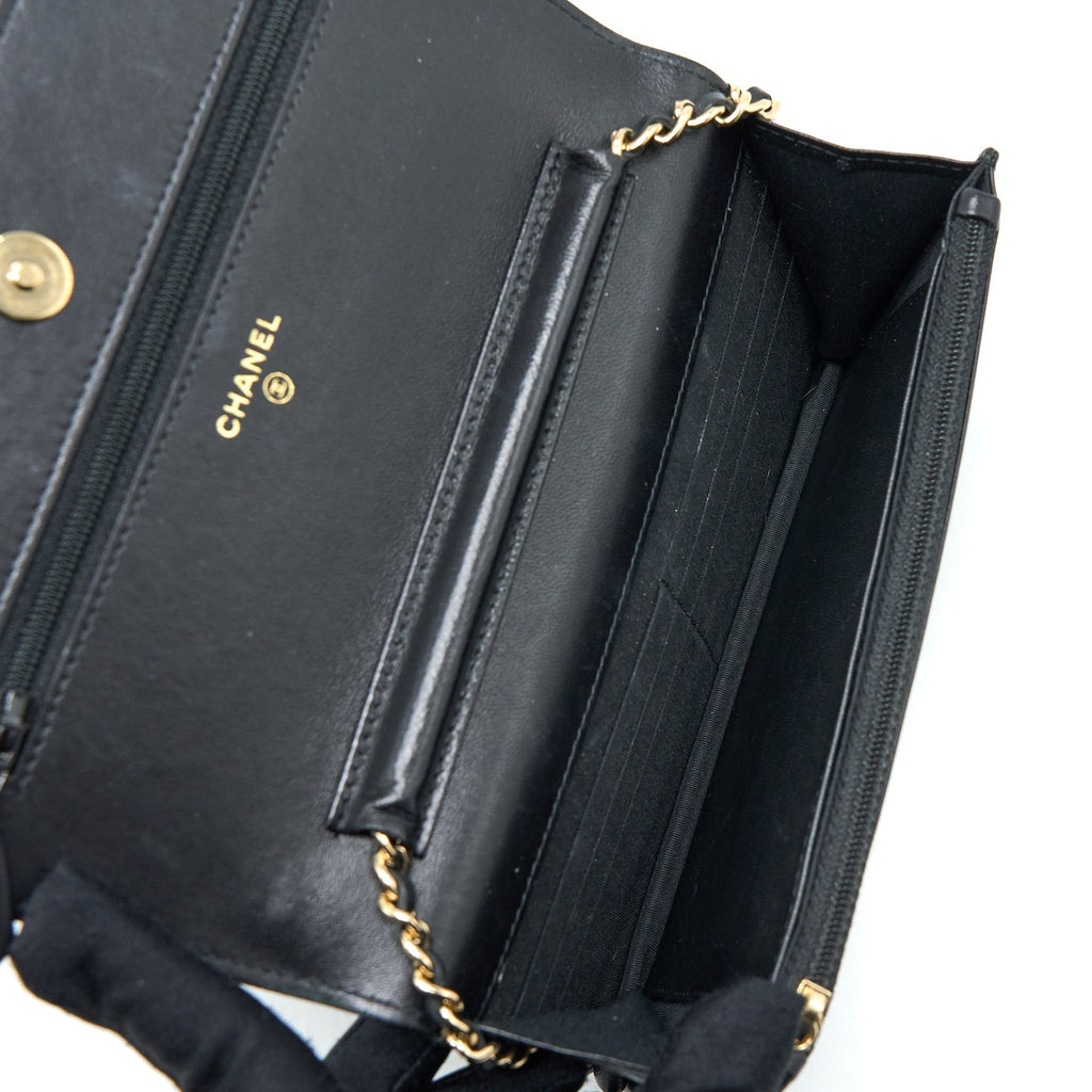 chanel-quilted-wallet-on-chain-with-camellia-chain-lambskin-black-lghw