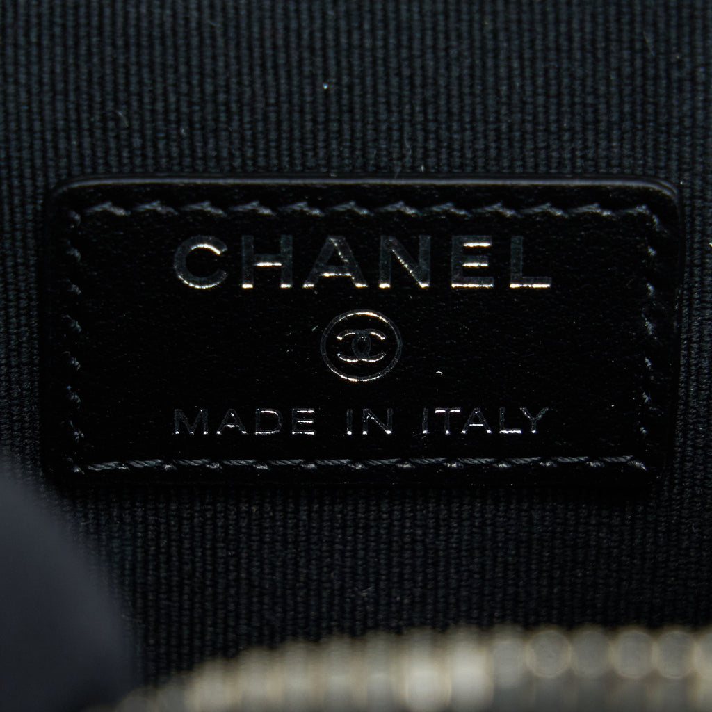 chanel-mini-vanity-with-giant-chain-caviar-black-shw