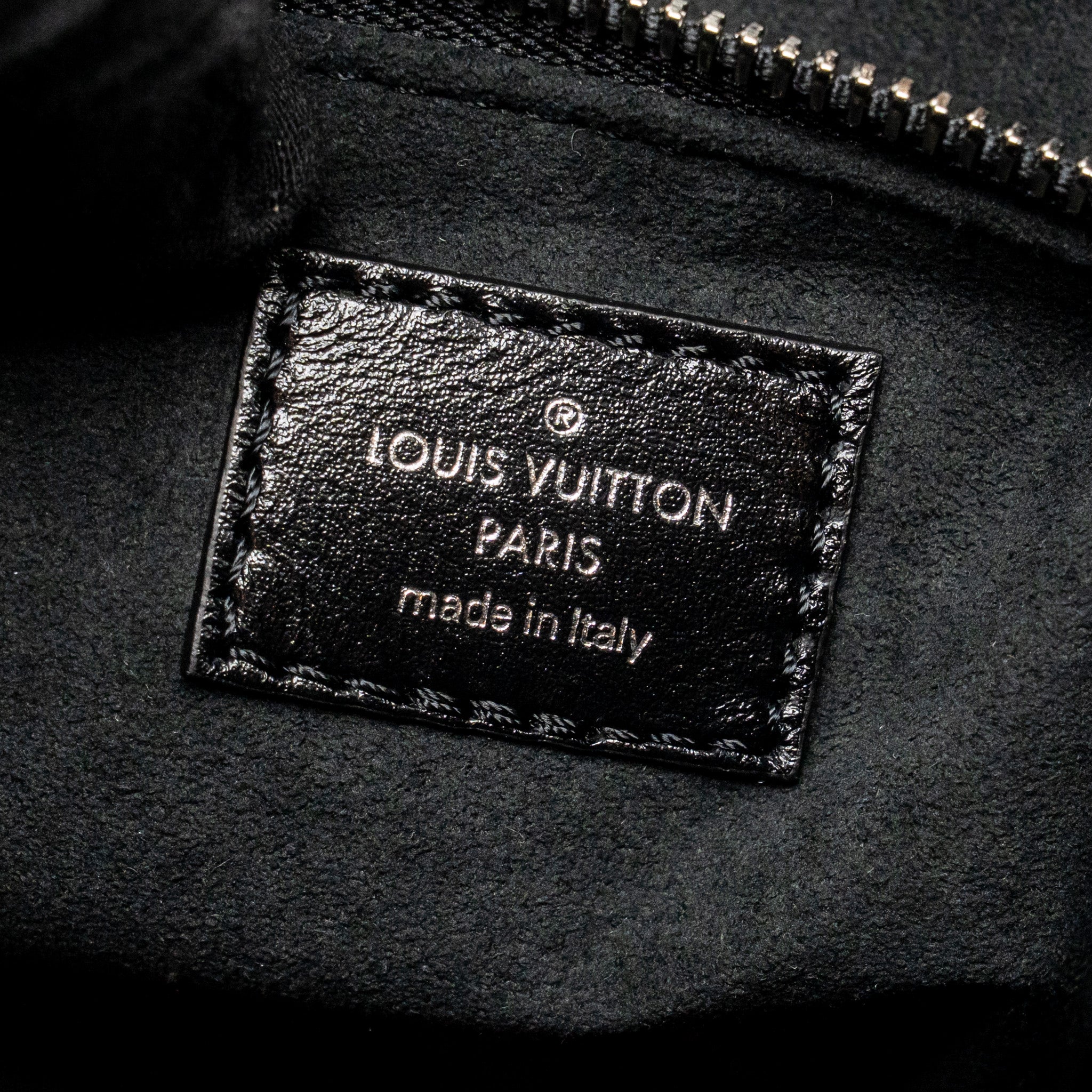 lv-carryall-dark-mm-m25143