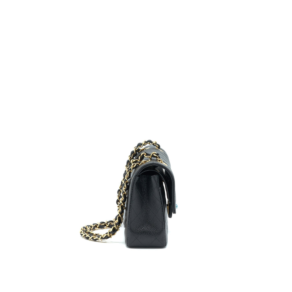 chanel-small-classic-double-flap-caviar-black-ghw-microchip