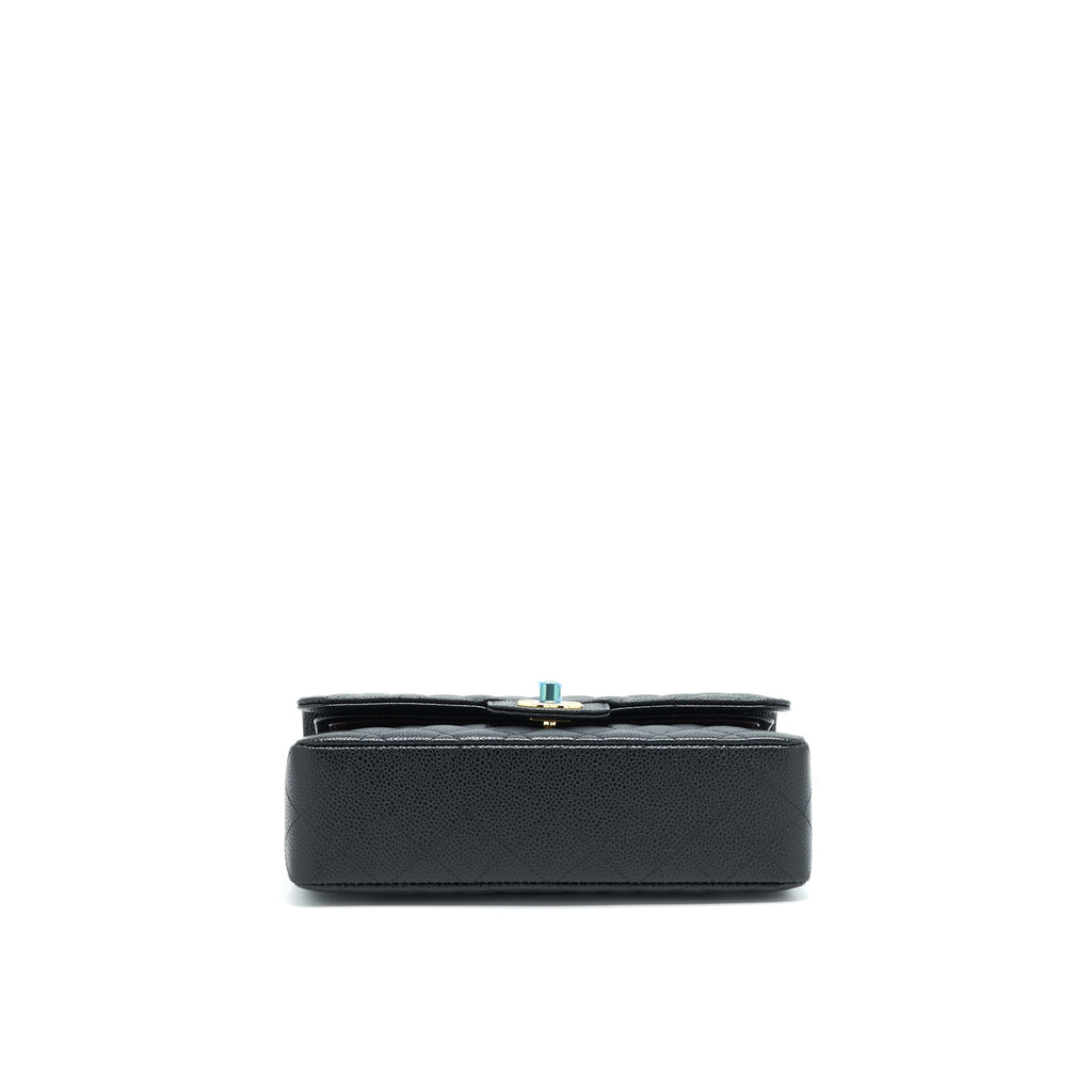 chanel-small-classic-double-flap-caviar-black-ghw-microchip