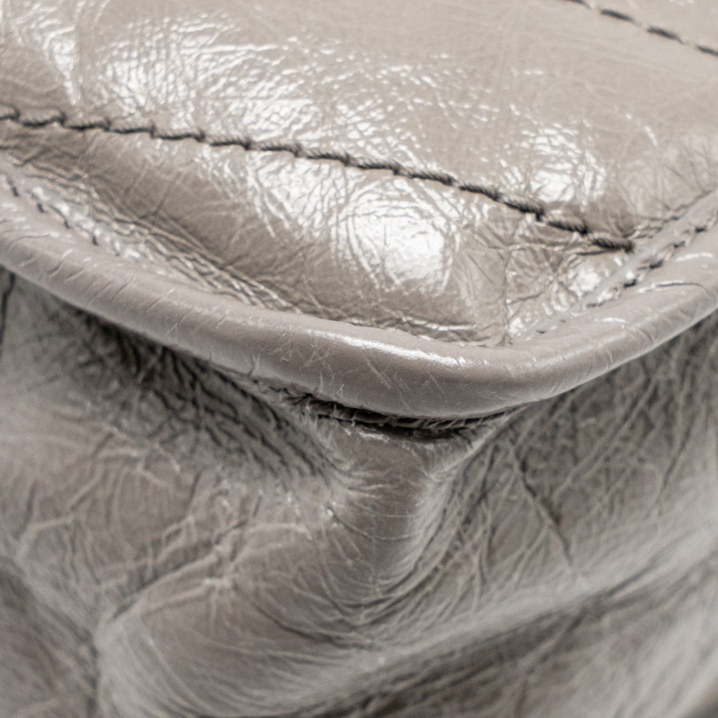 saint-laurent-ysl-large-niki-bag-calfskin-grey-shw