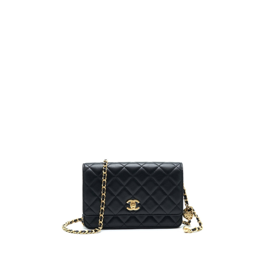 chanel-22c-pearl-crush-wallet-on-chain-black-ghw-microchip