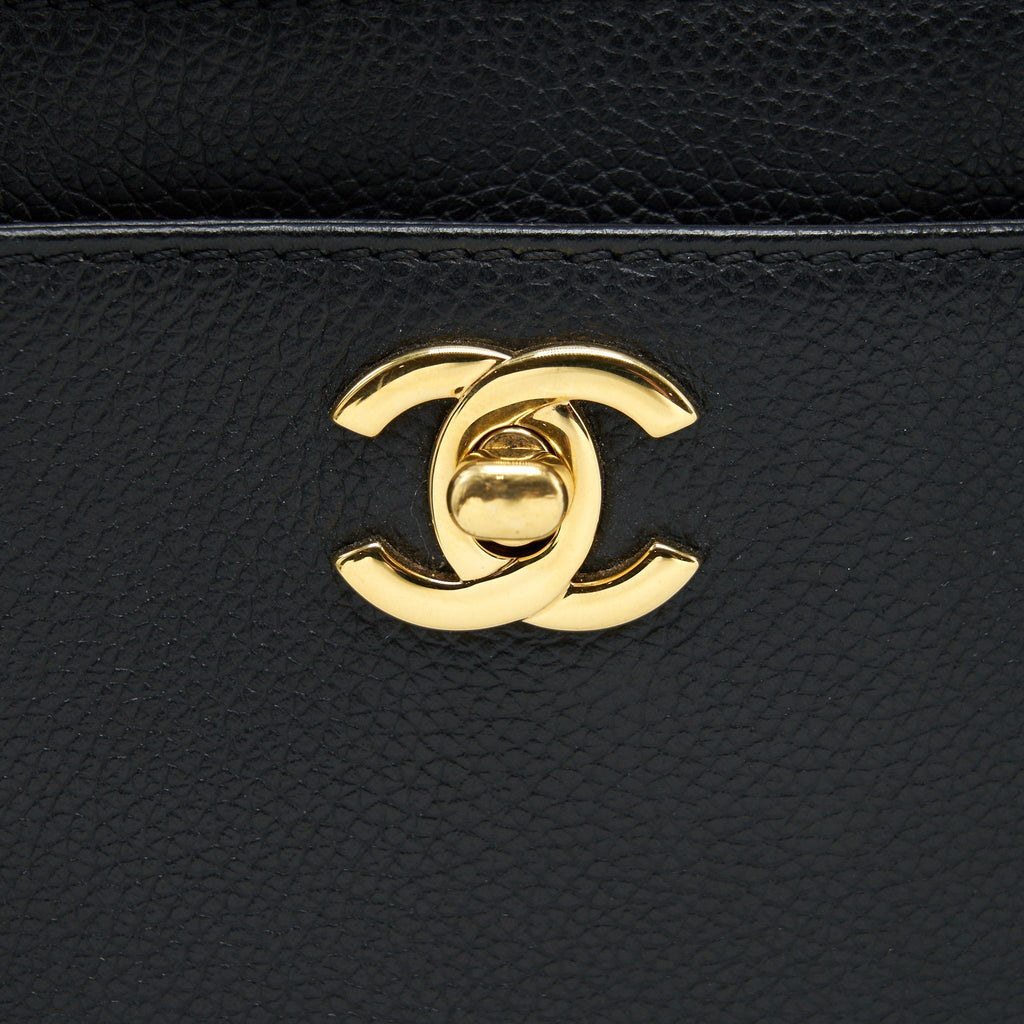 chanel-cerf-tote-bag-grained-calfskin-black-with-ghw
