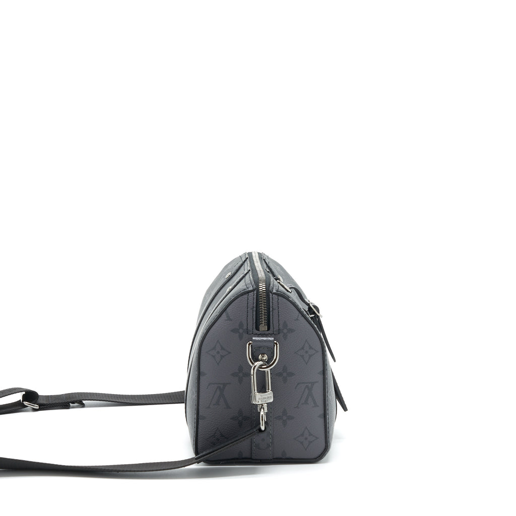 louis-vuitton-city-keeepall-27cm-monogram-eclipse-and-monogram-eclipse-reverse