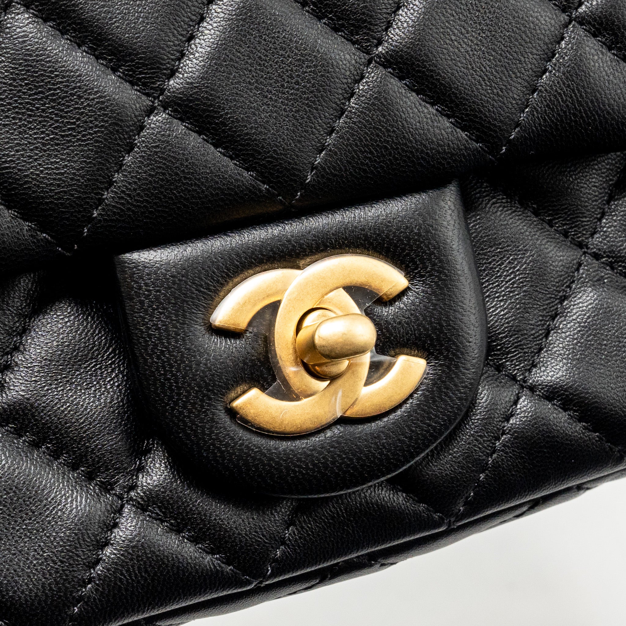chanel-pearl-crush-mini-rectangular-flap-bag-lambskin-black-ghw-microchip-5