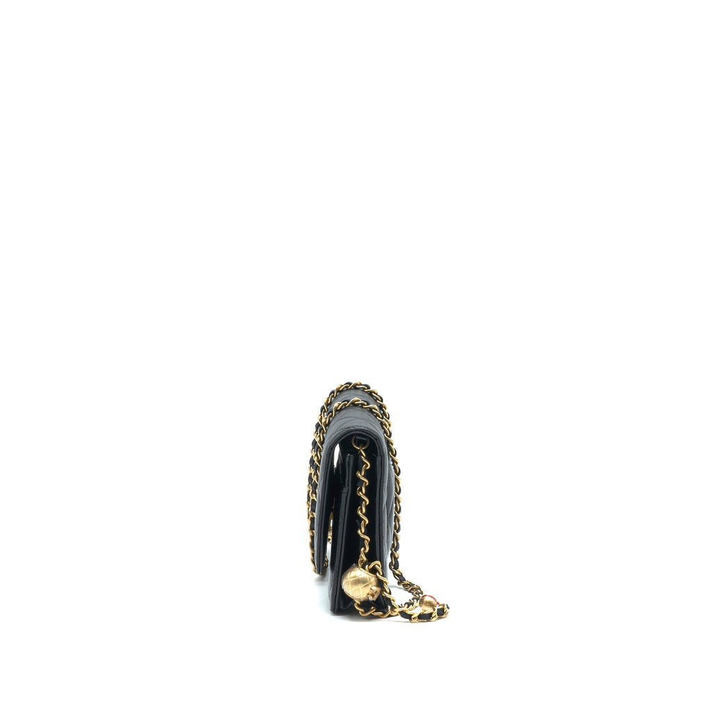 chanel-pearl-crush-wallet-on-chain-black-ghw-micrichip