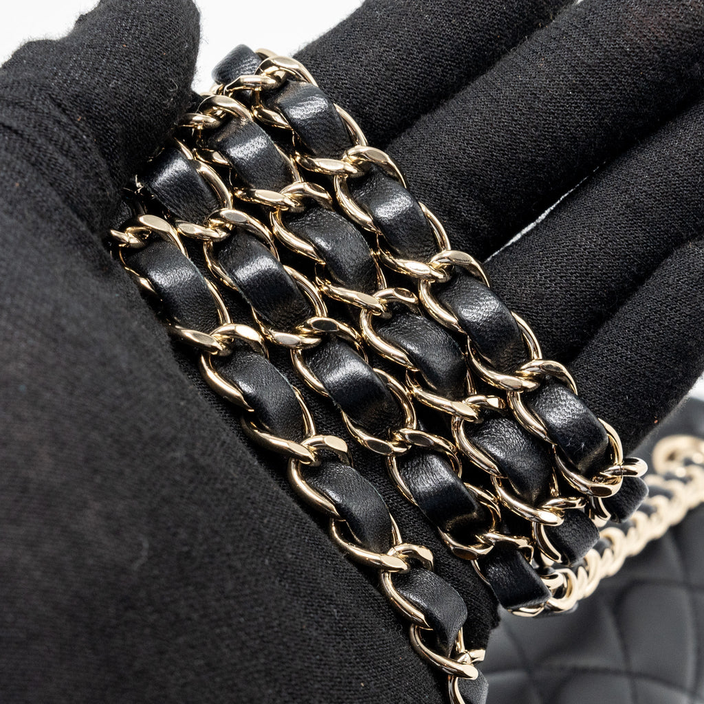 chanel-mini-rectangular-flap-bag-lambskin-black-lghw-4