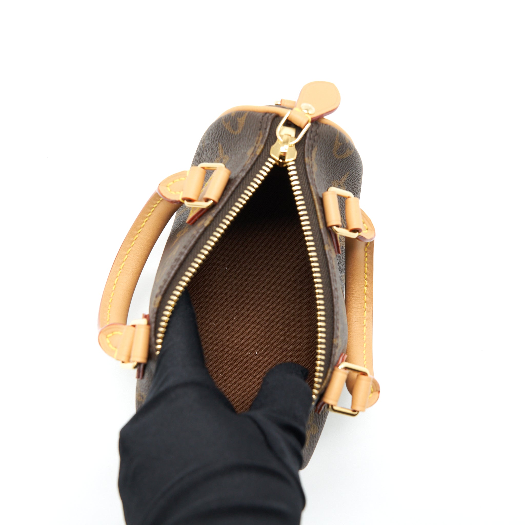 louis-vuitton-nano-speedy-new-version-monogram-canvas-ghw-1