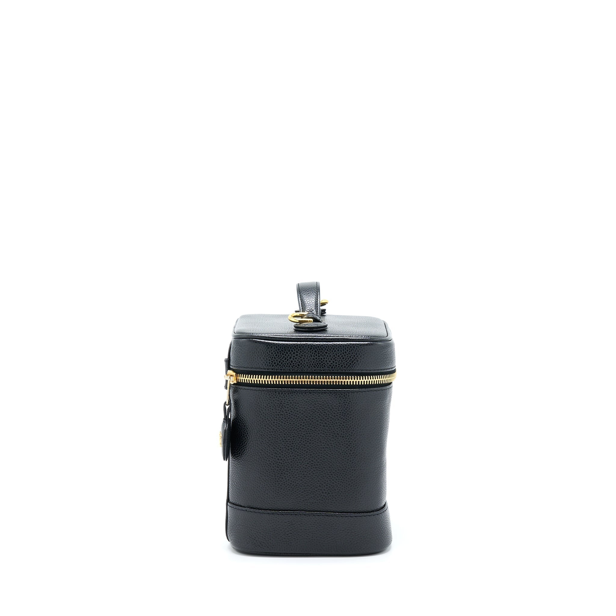 chanel-vintage-vertical-cc-logo-cosmetic-vanity-caviar-black-ghw