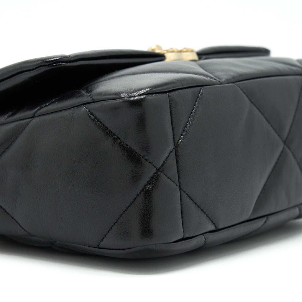 chanel-small-19-bag-lambskin-black-ghw-microchip-1