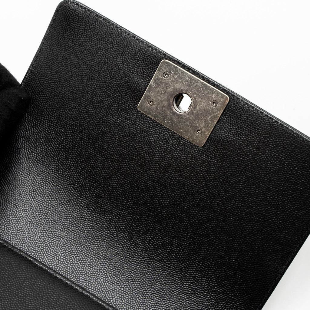 chanel-small-boy-bag-caviar-black-shw-microchip