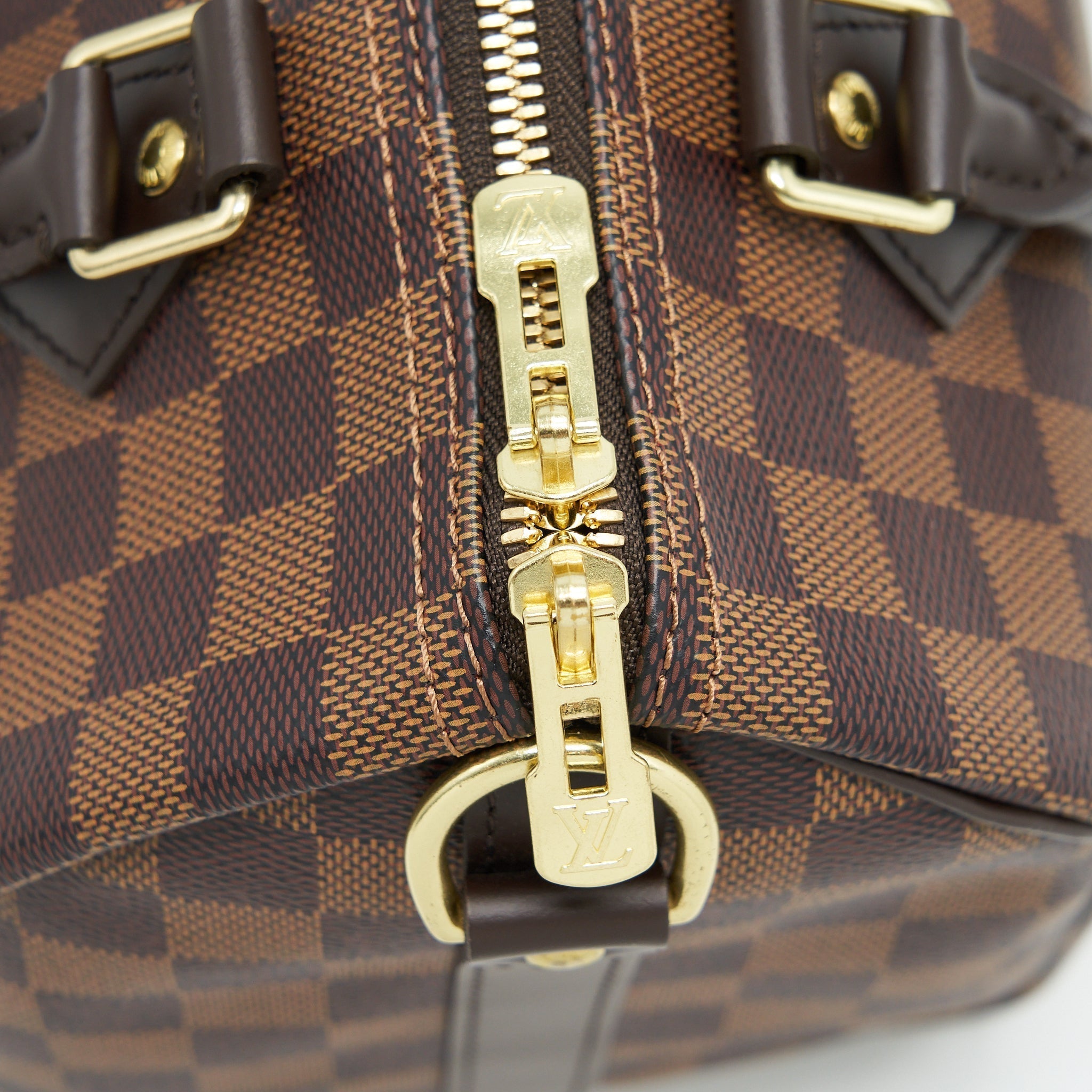 louis-vuitton-speedy-bandouliere-25-damier-ebene-canvas-ghw-1
