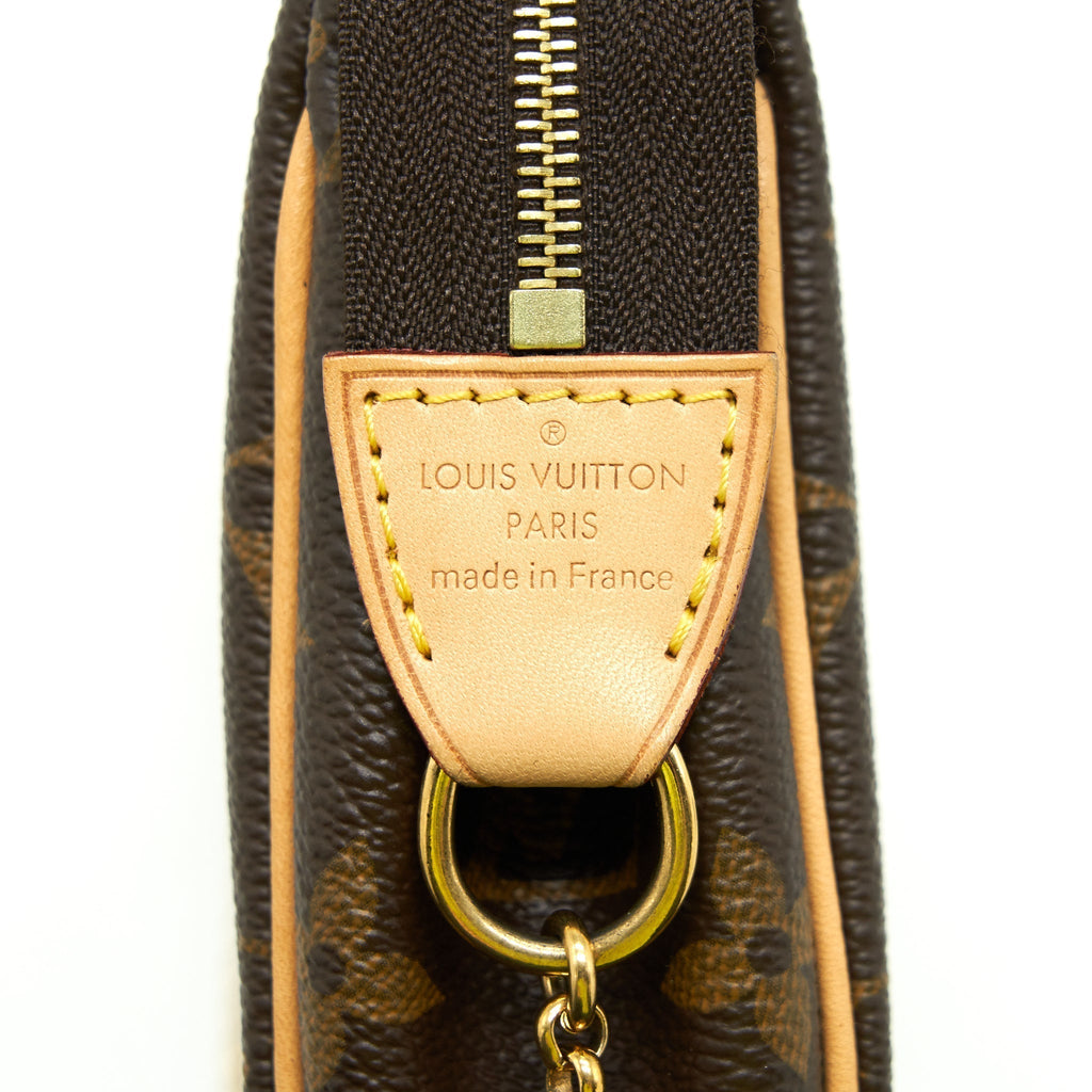louis-vuitton-eva-pochette-monogram-canvas
