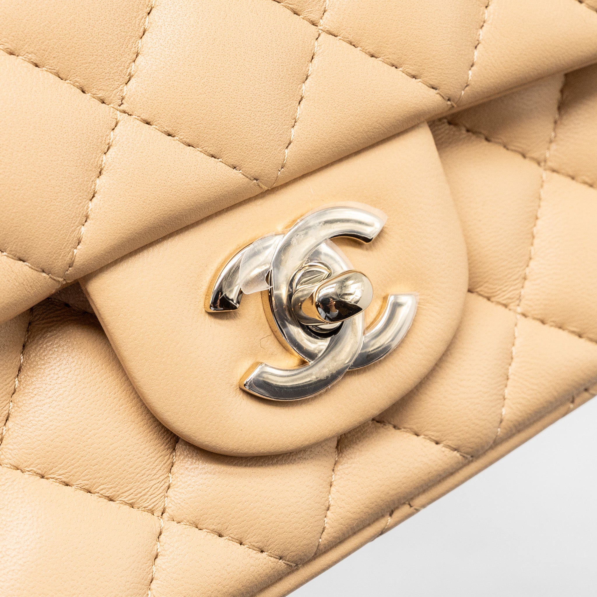 chanel-22c-mini-rectangular-flap-bag-lambskin-beige-lghw-microchip-1