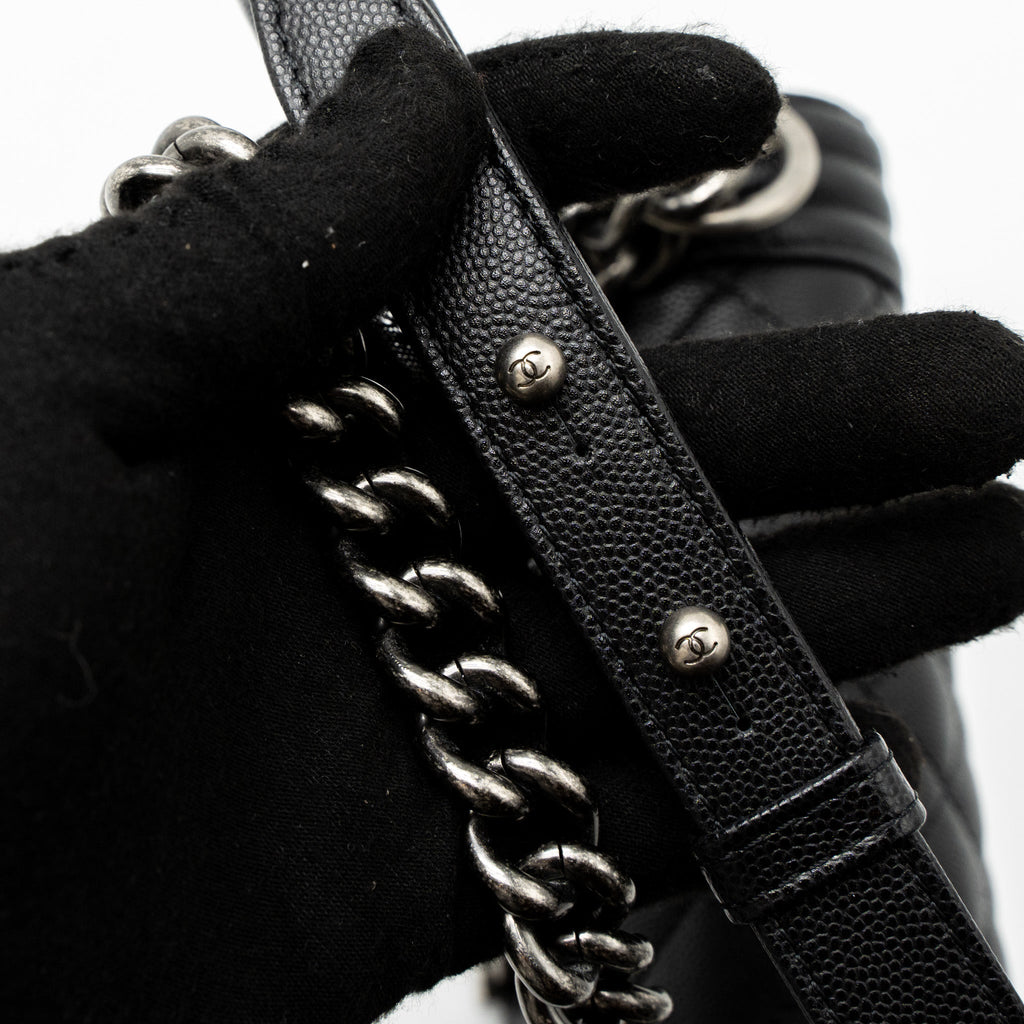chanel-small-boy-bag-caviar-black-shw-microchip