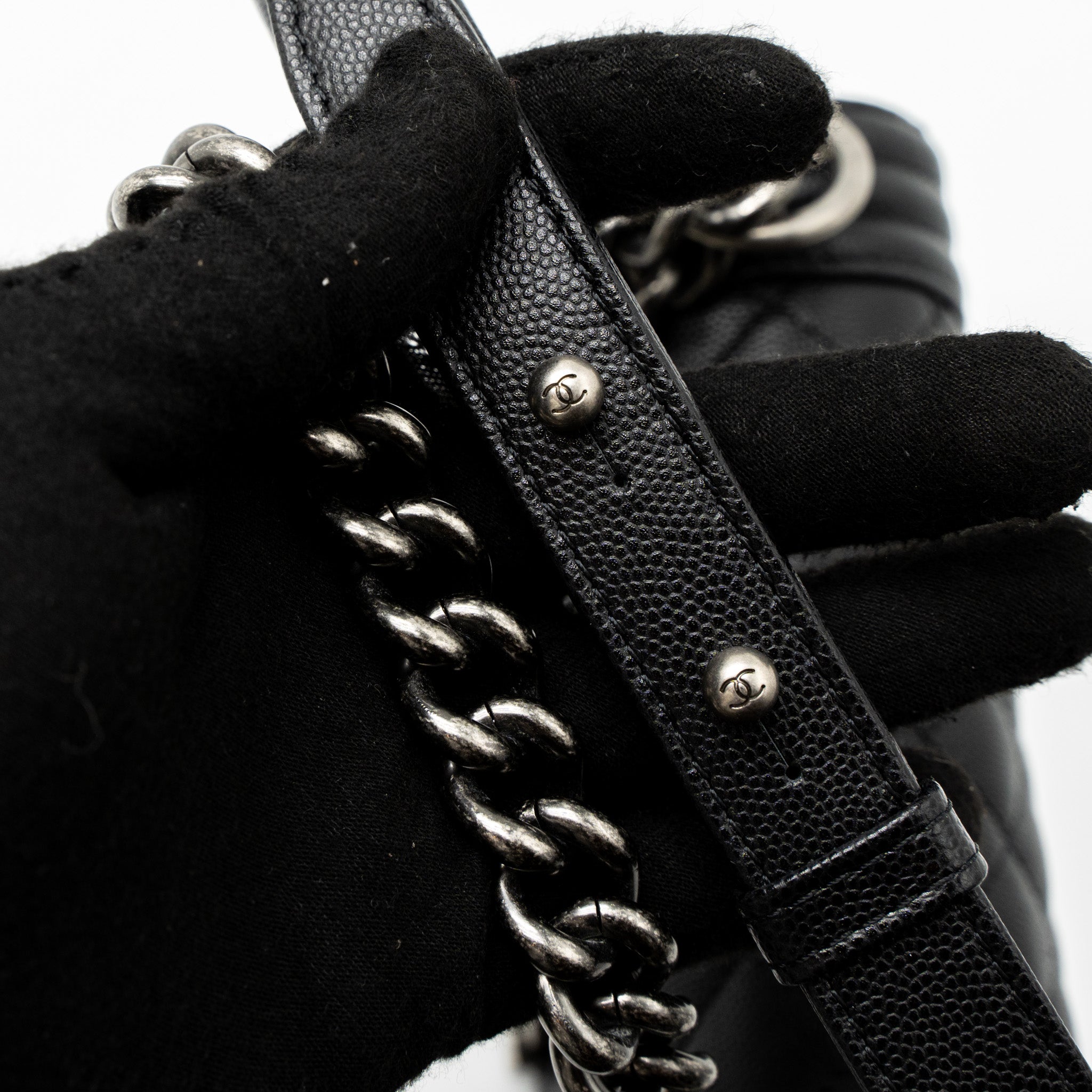 chanel-small-boy-bag-caviar-black-shw-microchip