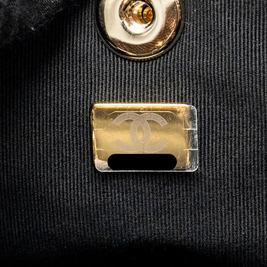 chanel-mini-duma-backpack-calfskin-black-lghw-microchip