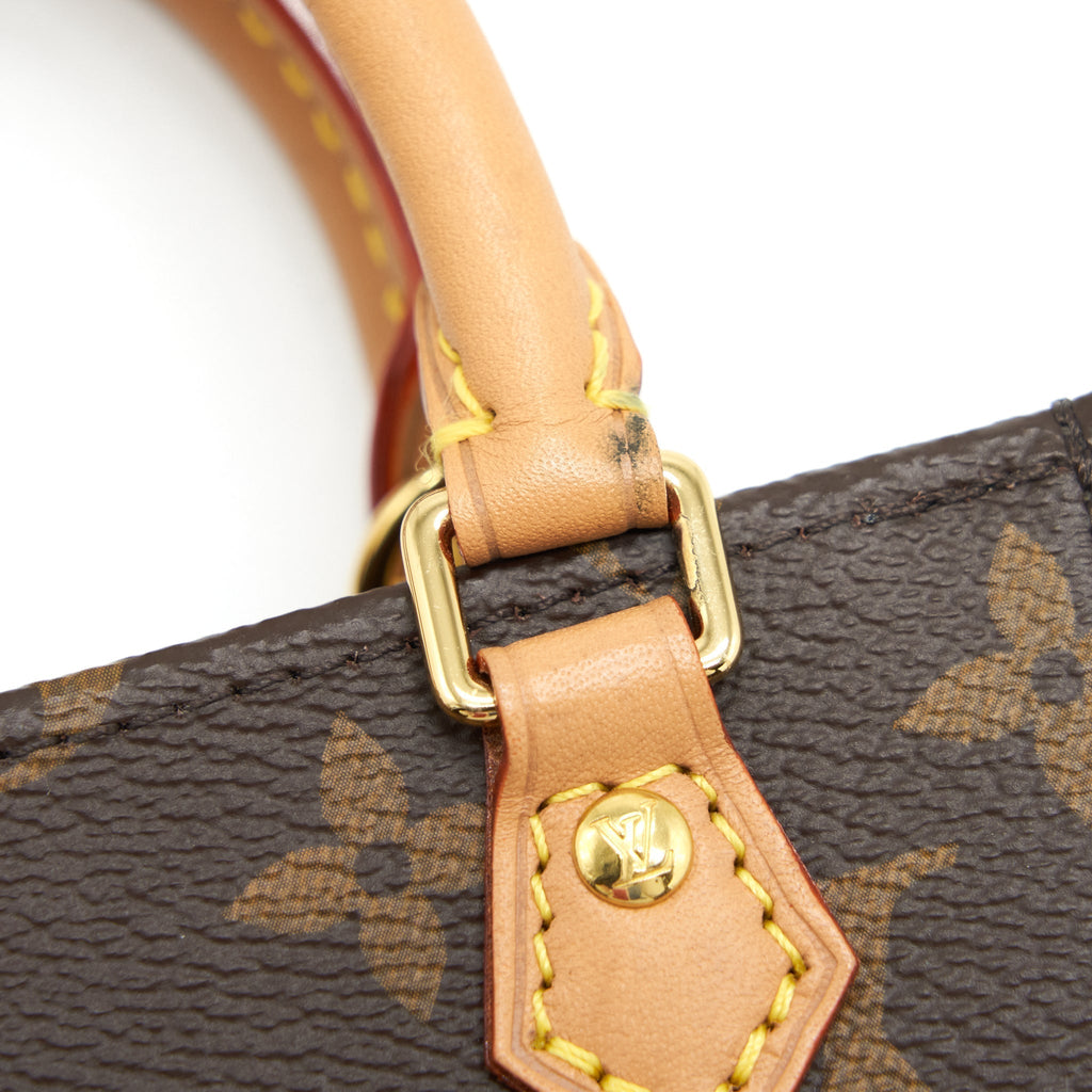 louis-vuitton-petit-sac-plat-monogram-canvas-year-2020-ghw