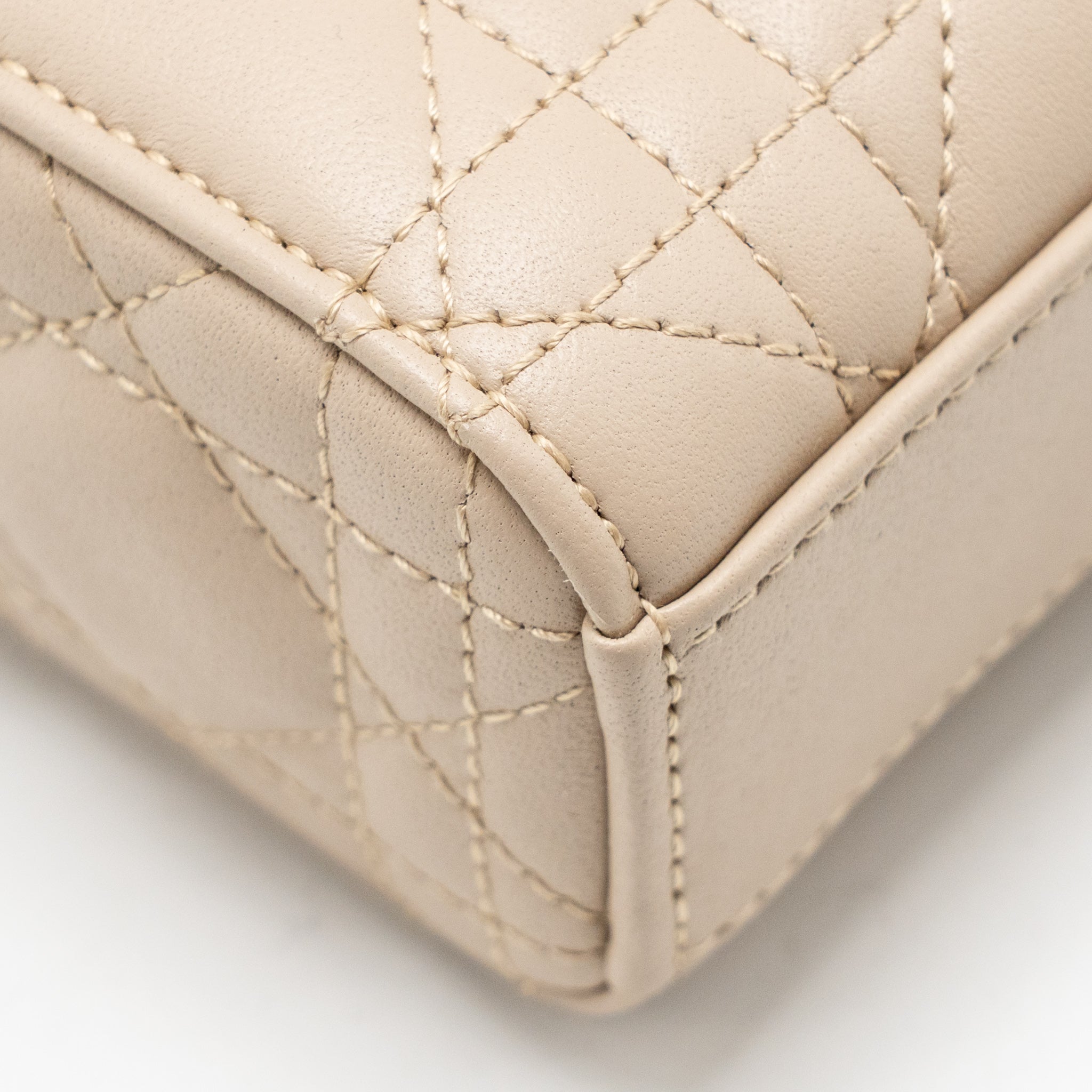dior-medium-lady-d-joy-bag-cannage-lambskin-powder-beige-lghw