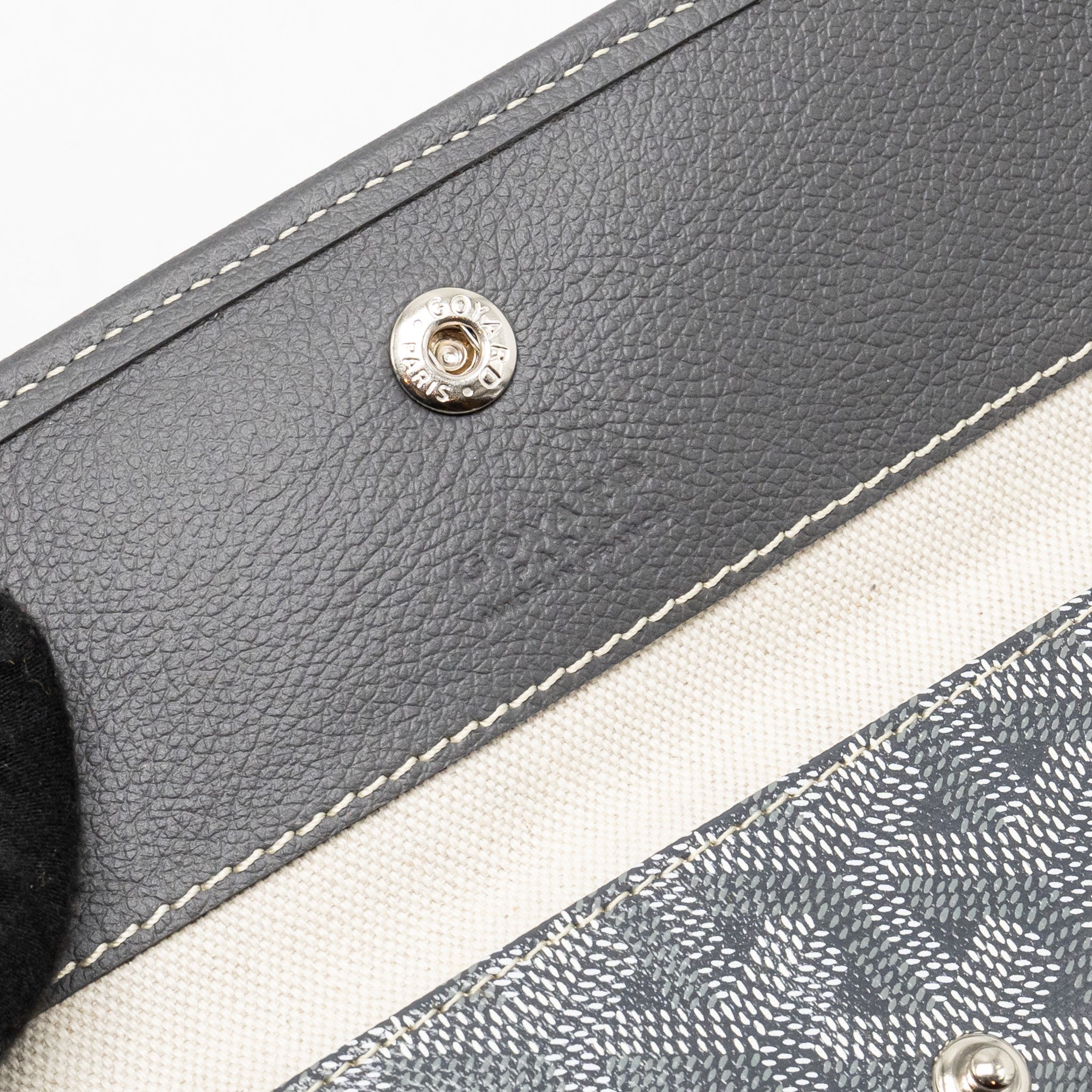 goyard-boheme-hobo-pm-bag-goyardine-canvas-calfskin-gris-shw