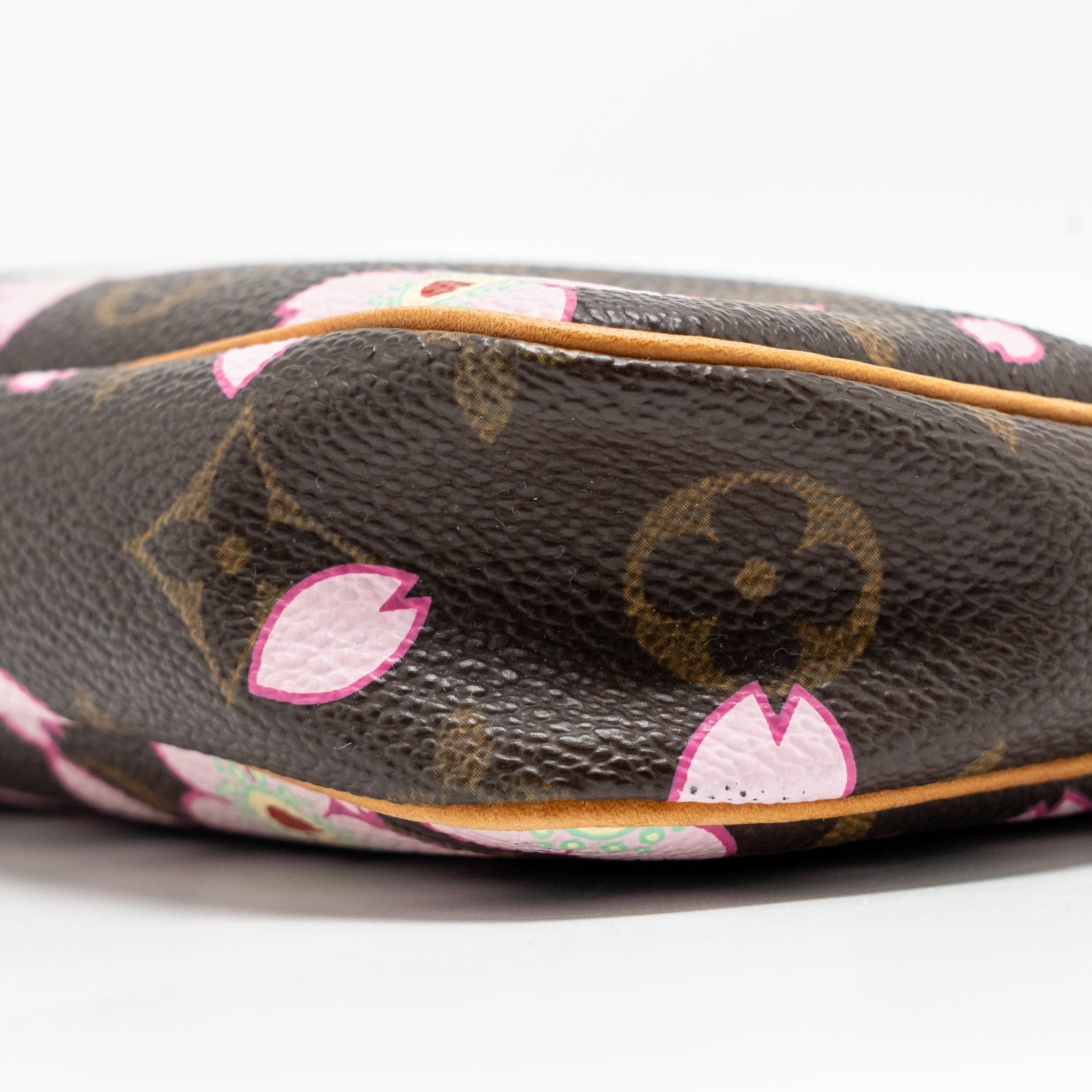 louis-vuitton-vintage-takashi-murakami-cherry-blossom-pochette-accessories-monogram-multicolour-ghw