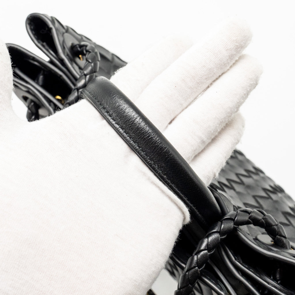 bottega-veneta-small-andiamo-bag-lambskin-black-ghw-1